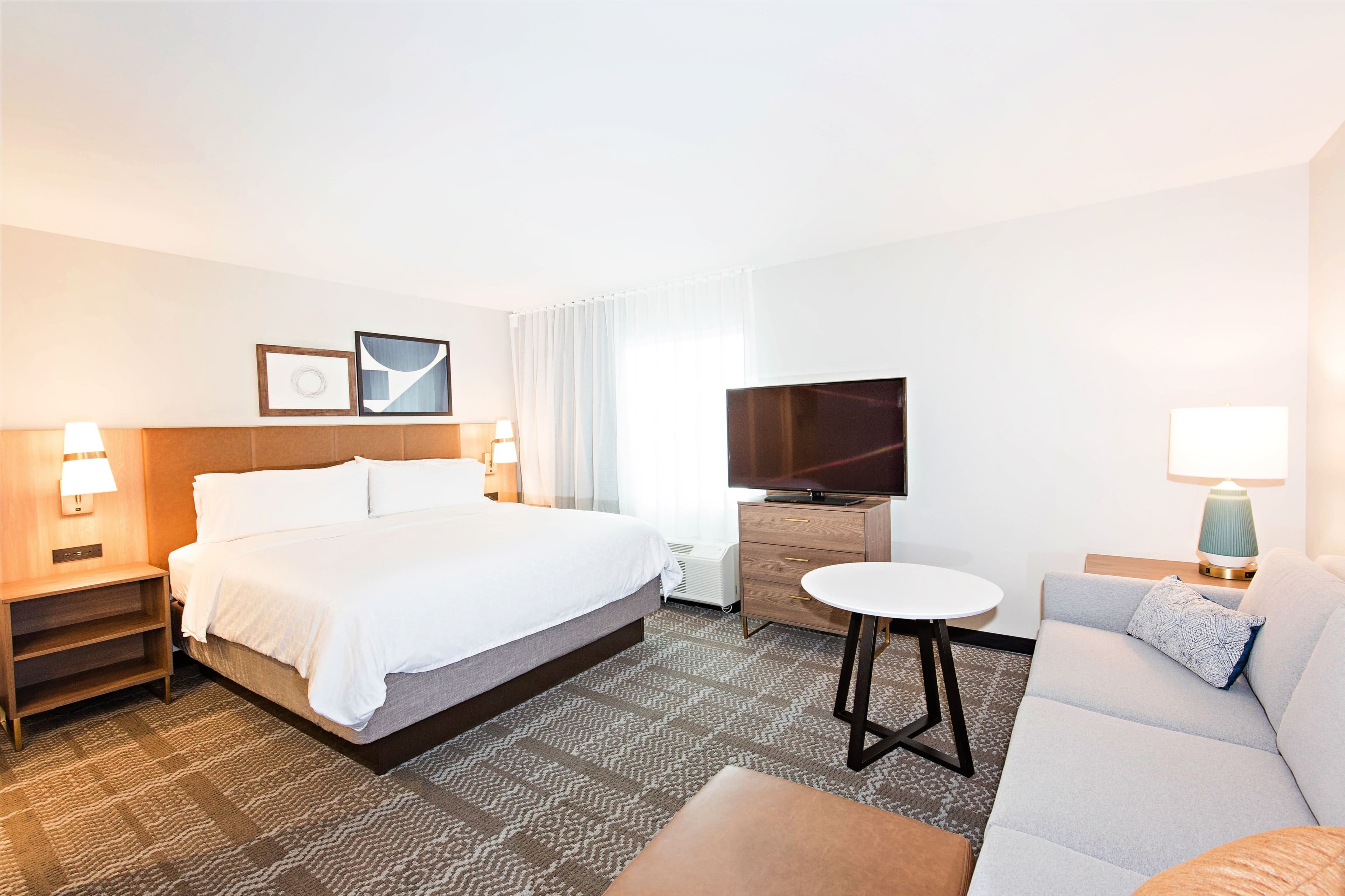 Staybridge Suites Denver North - Thornton — 11