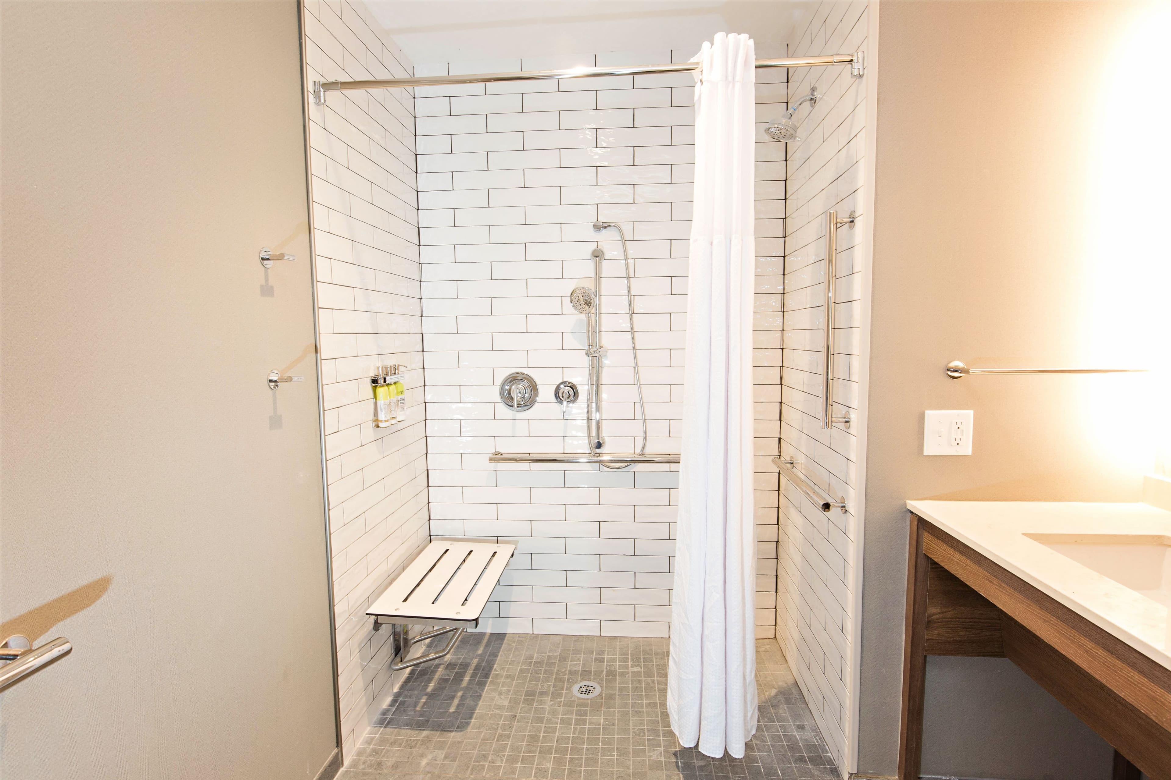 Staybridge Suites Denver North - Thornton — 10