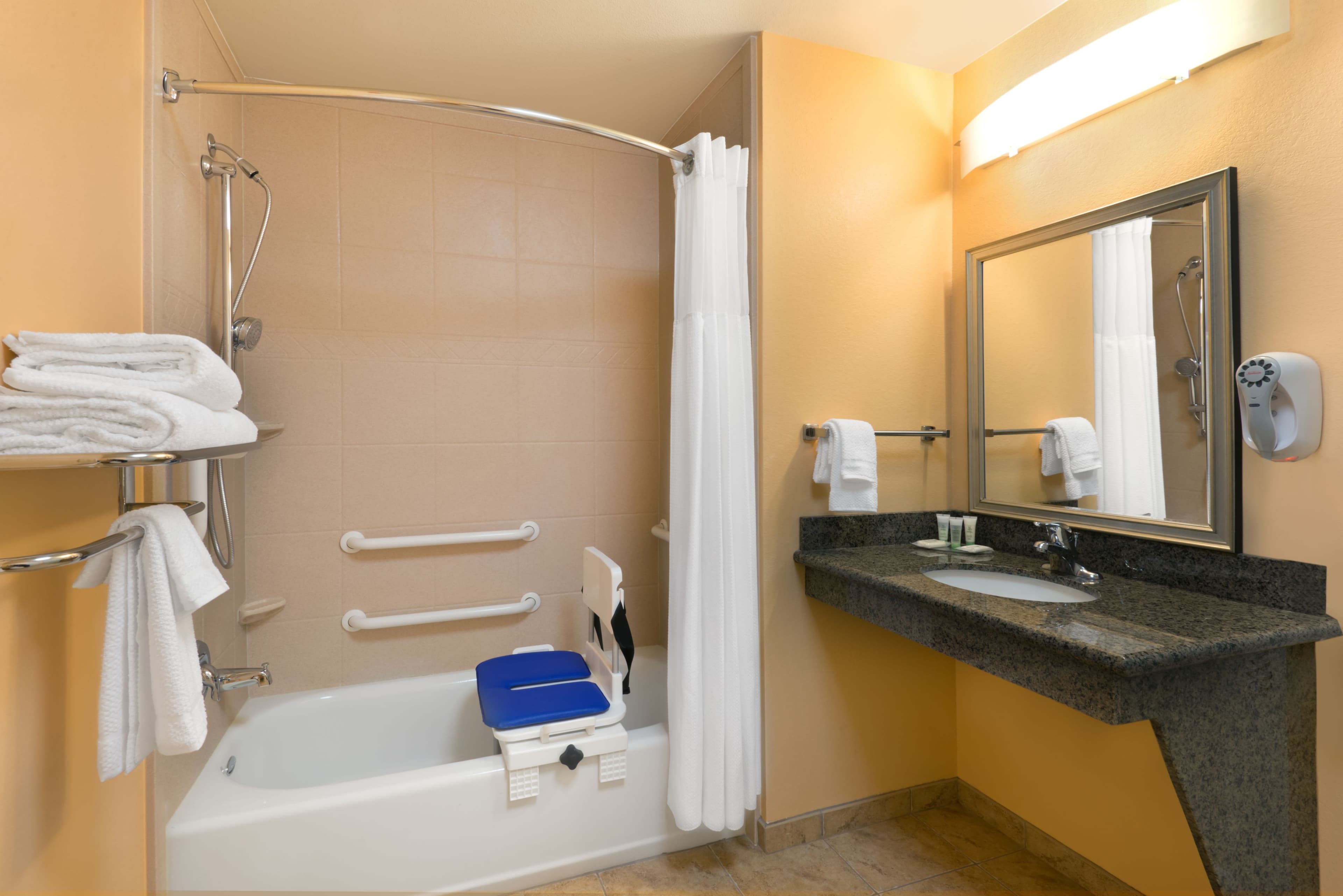 Staybridge Suites Tucson Airport — 10