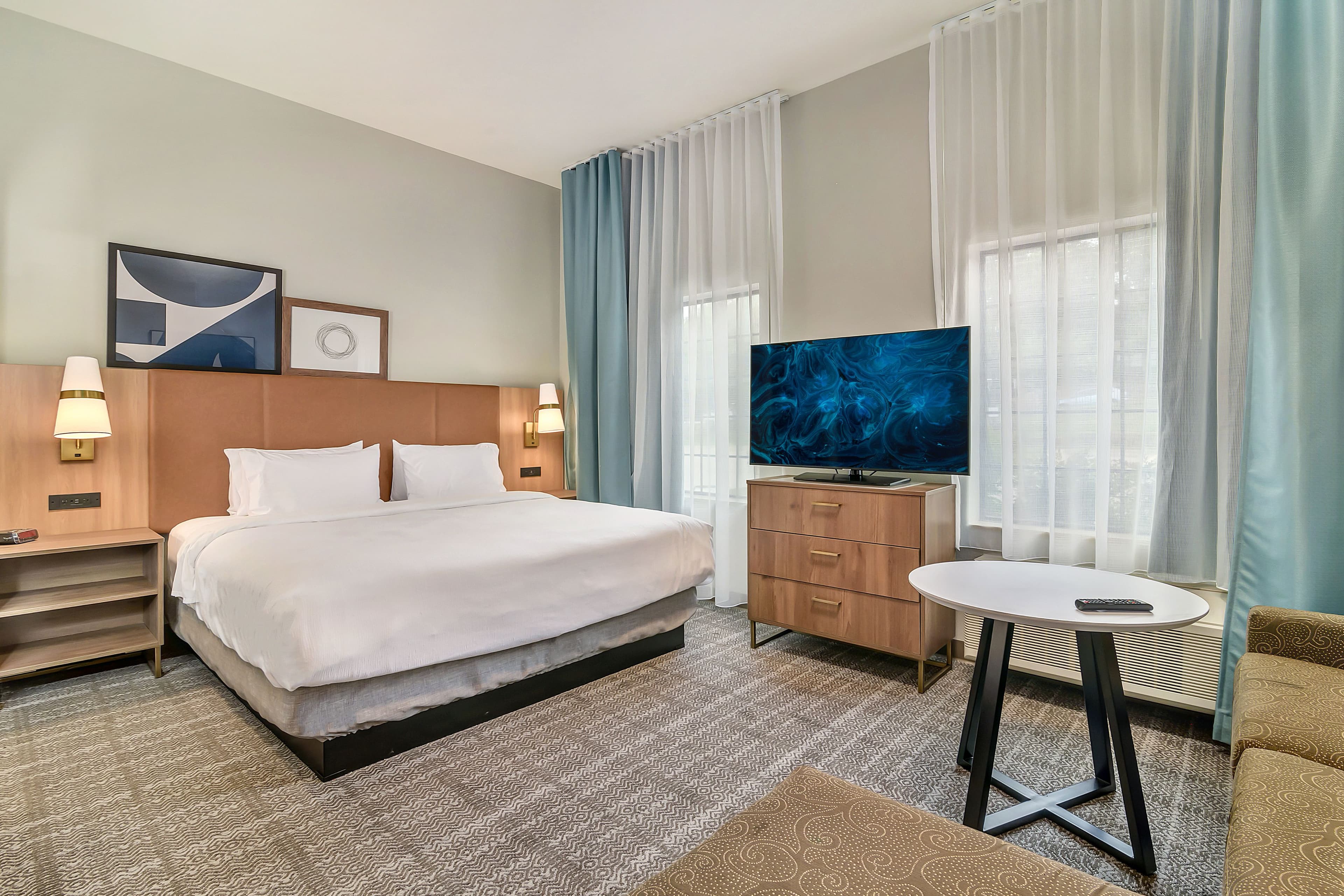 Staybridge Suites Tyler University Area - Image 2