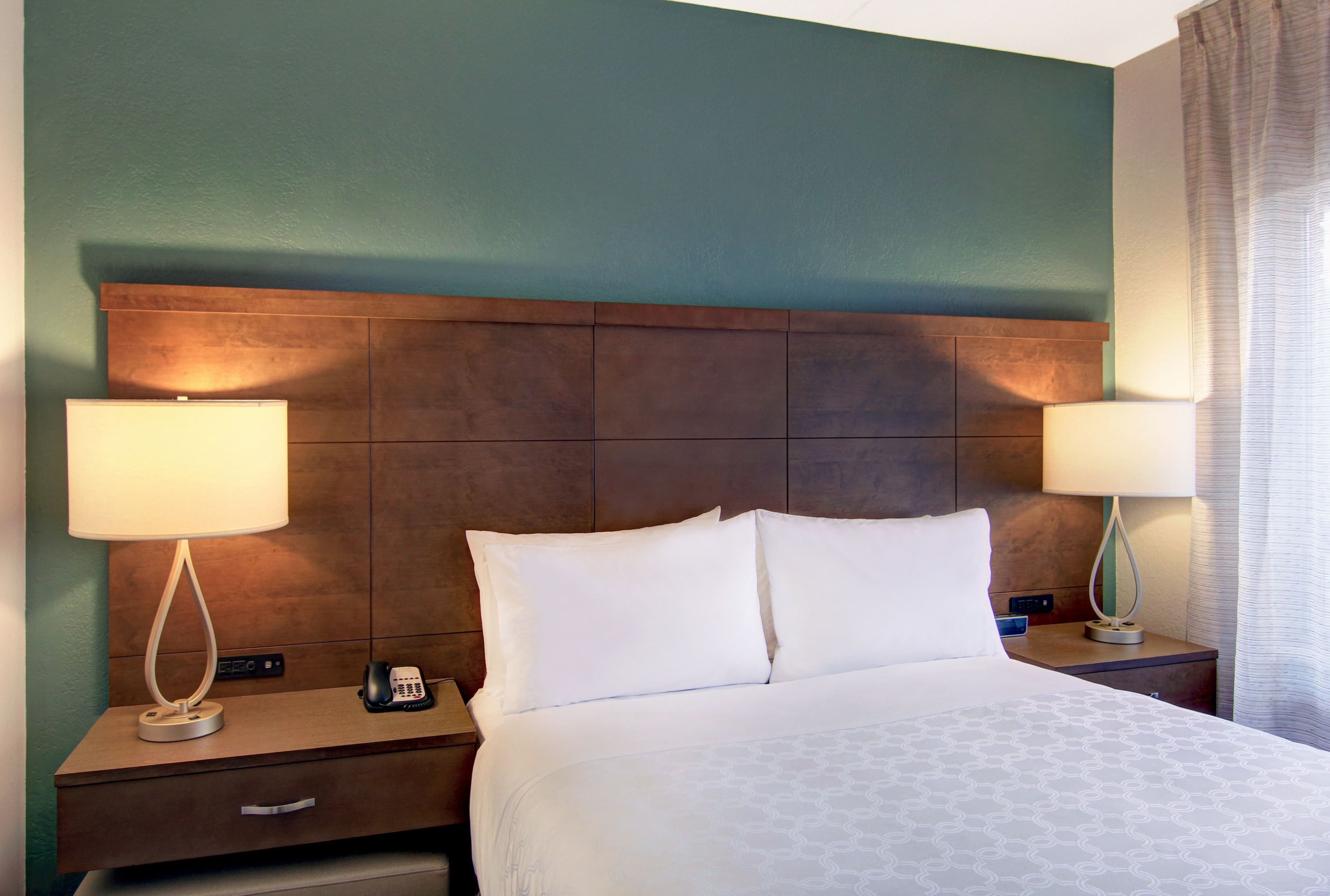 Staybridge Suites Toronto - Vaughan South - Image 2