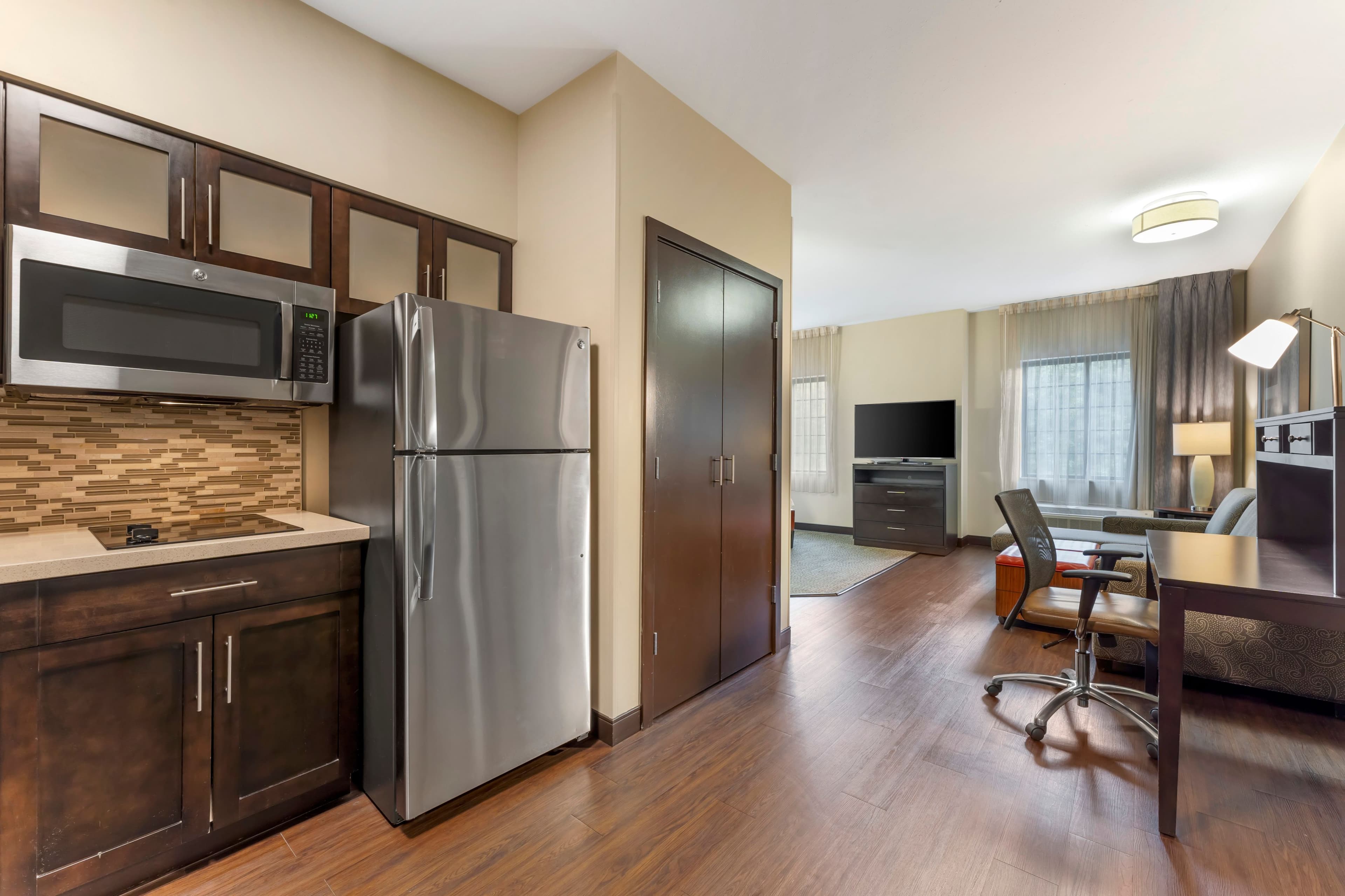 Staybridge Suites Pittsburgh-Cranberry Township — 7