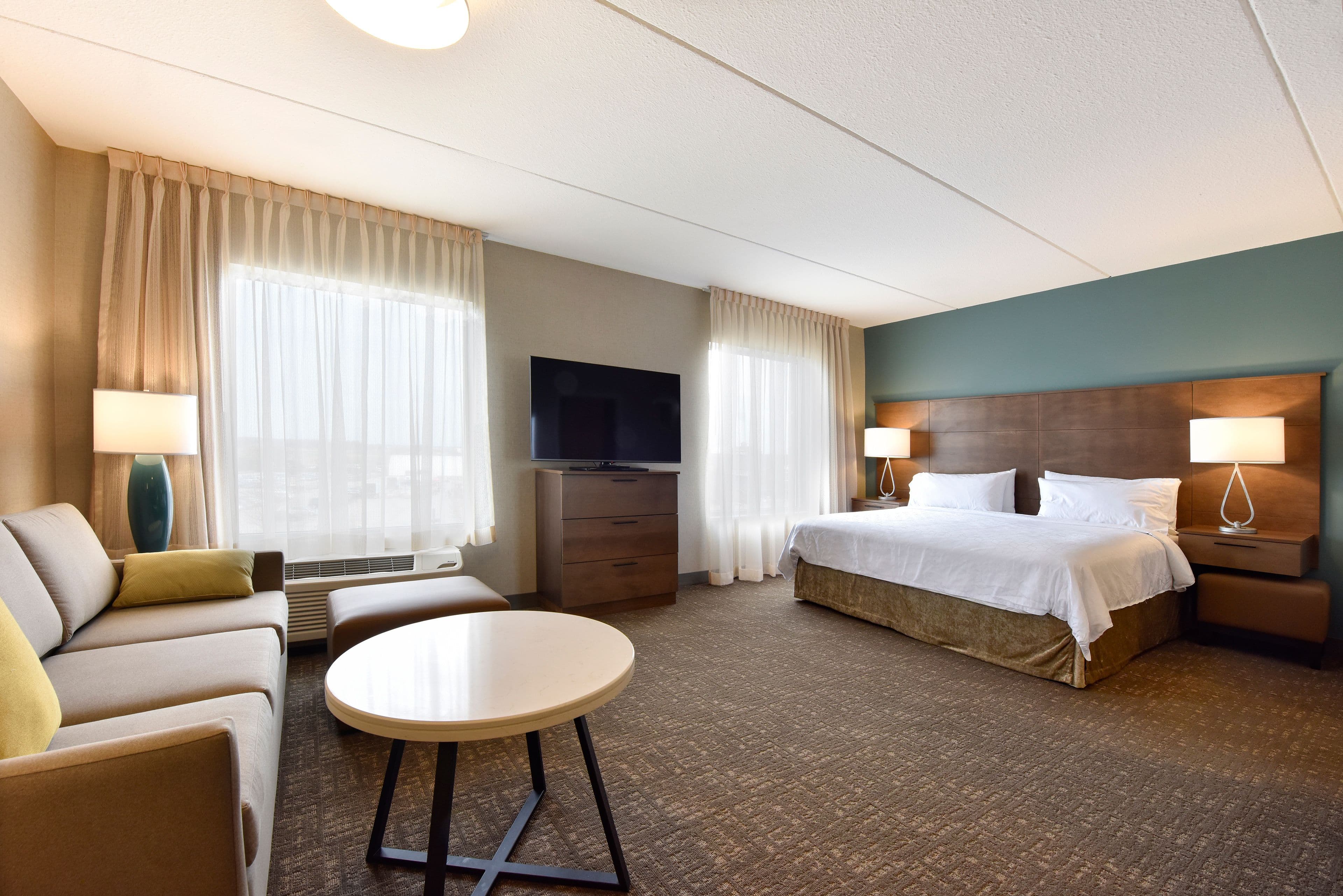 Staybridge Suites Waterloo - St. Jacobs Area - Image 4