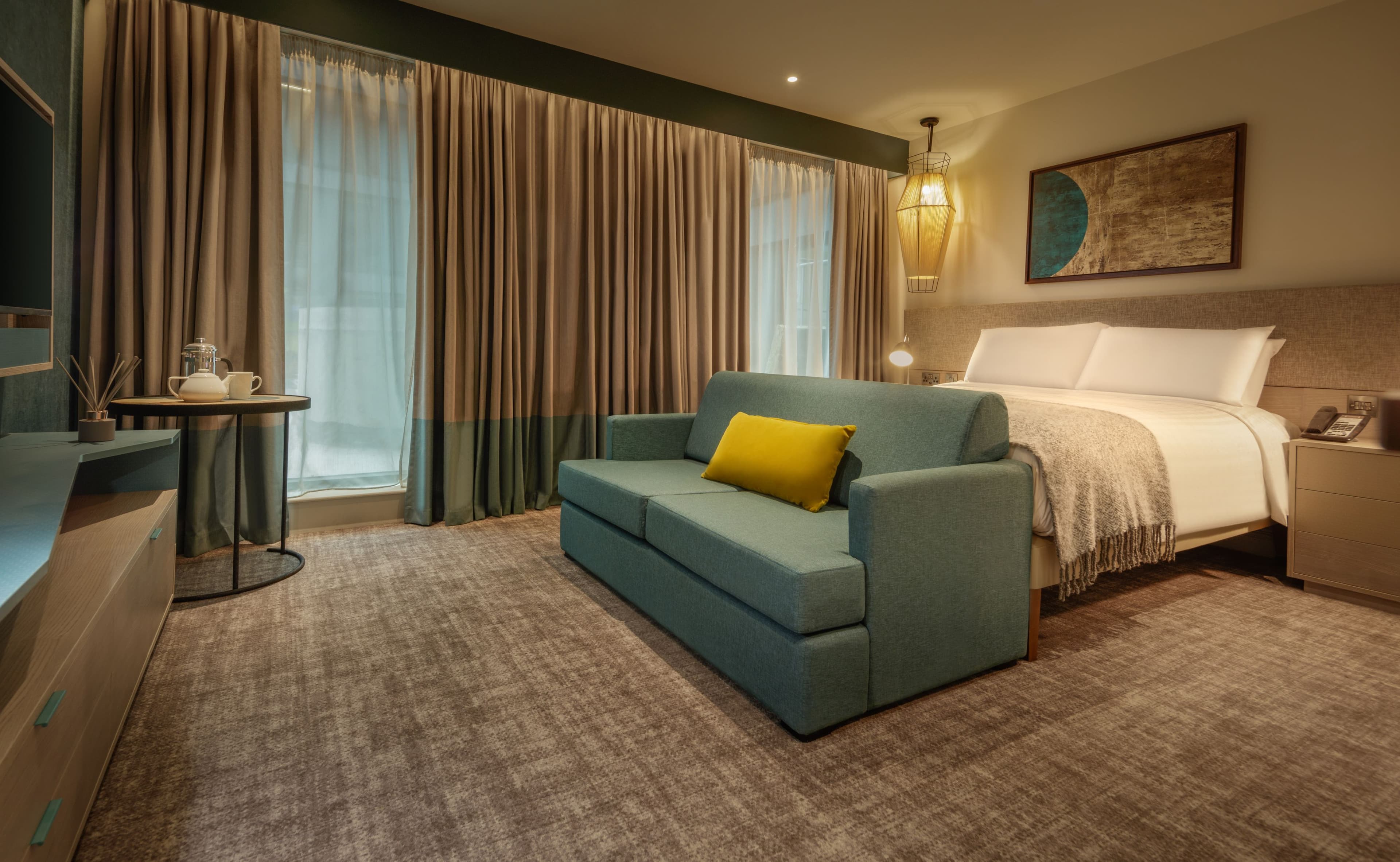 Staybridge Suites London - Heathrow Bath Road - Image 4
