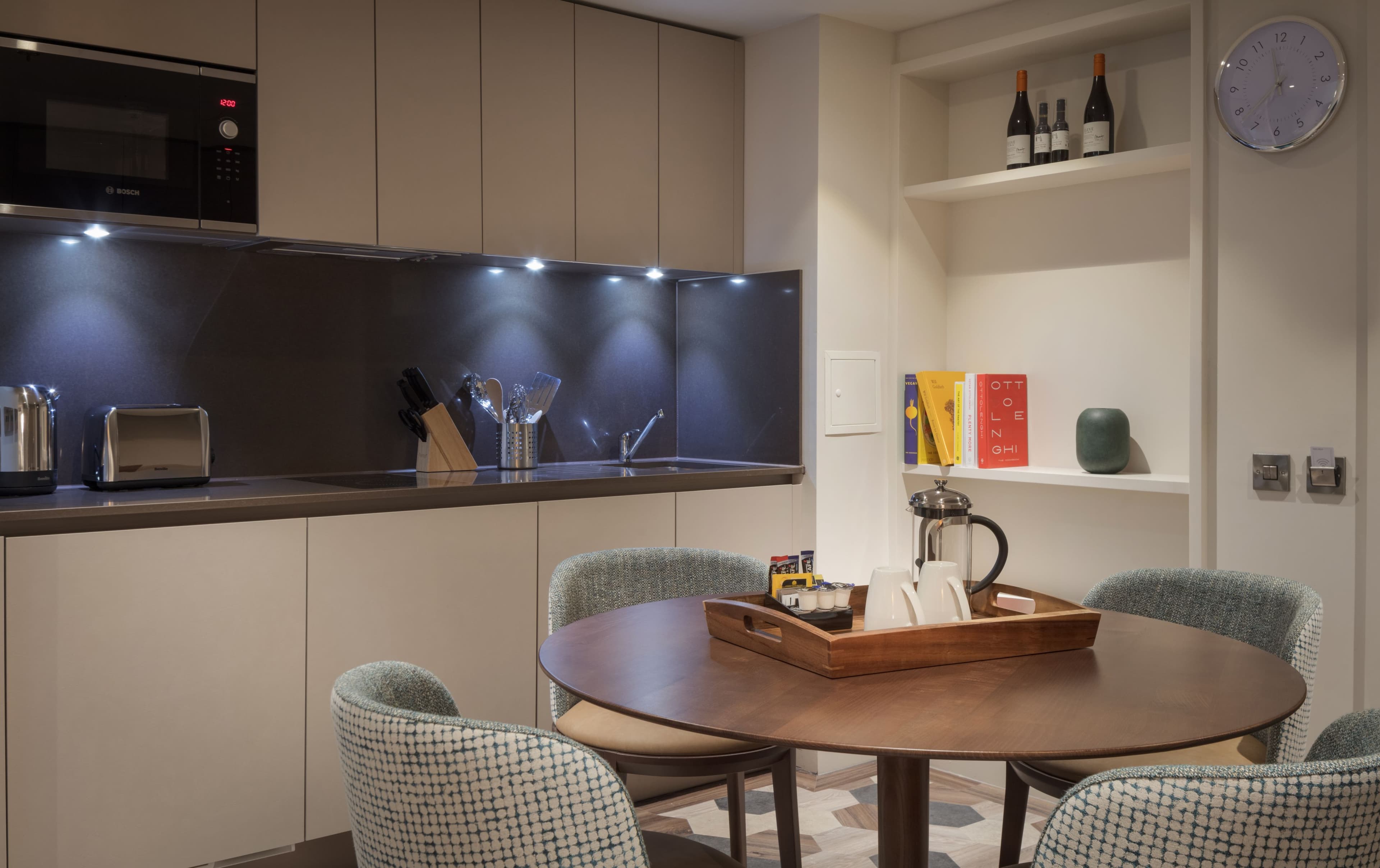 Staybridge Suites London - Heathrow Bath Road — 8