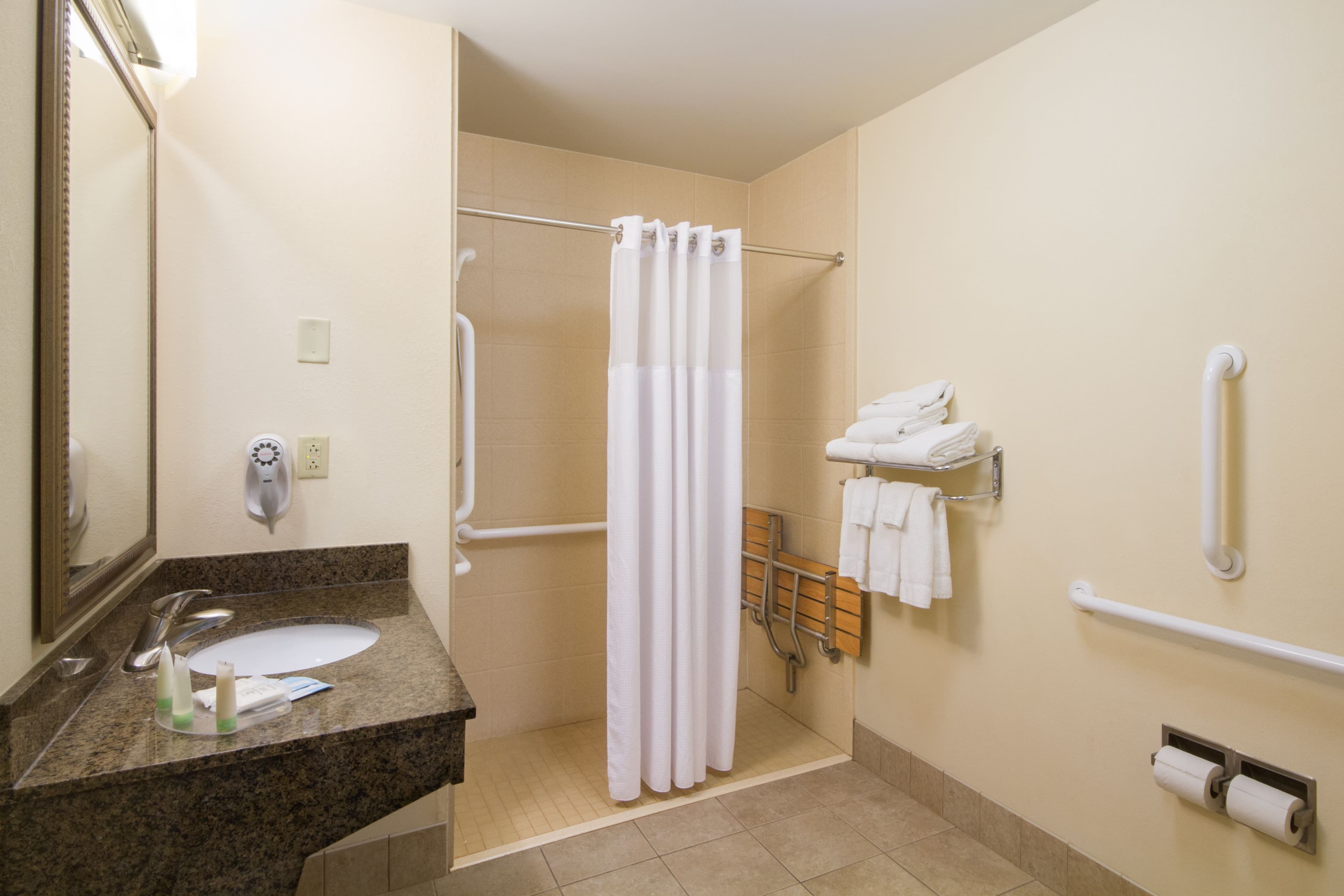 Staybridge Suites Buffalo — 8