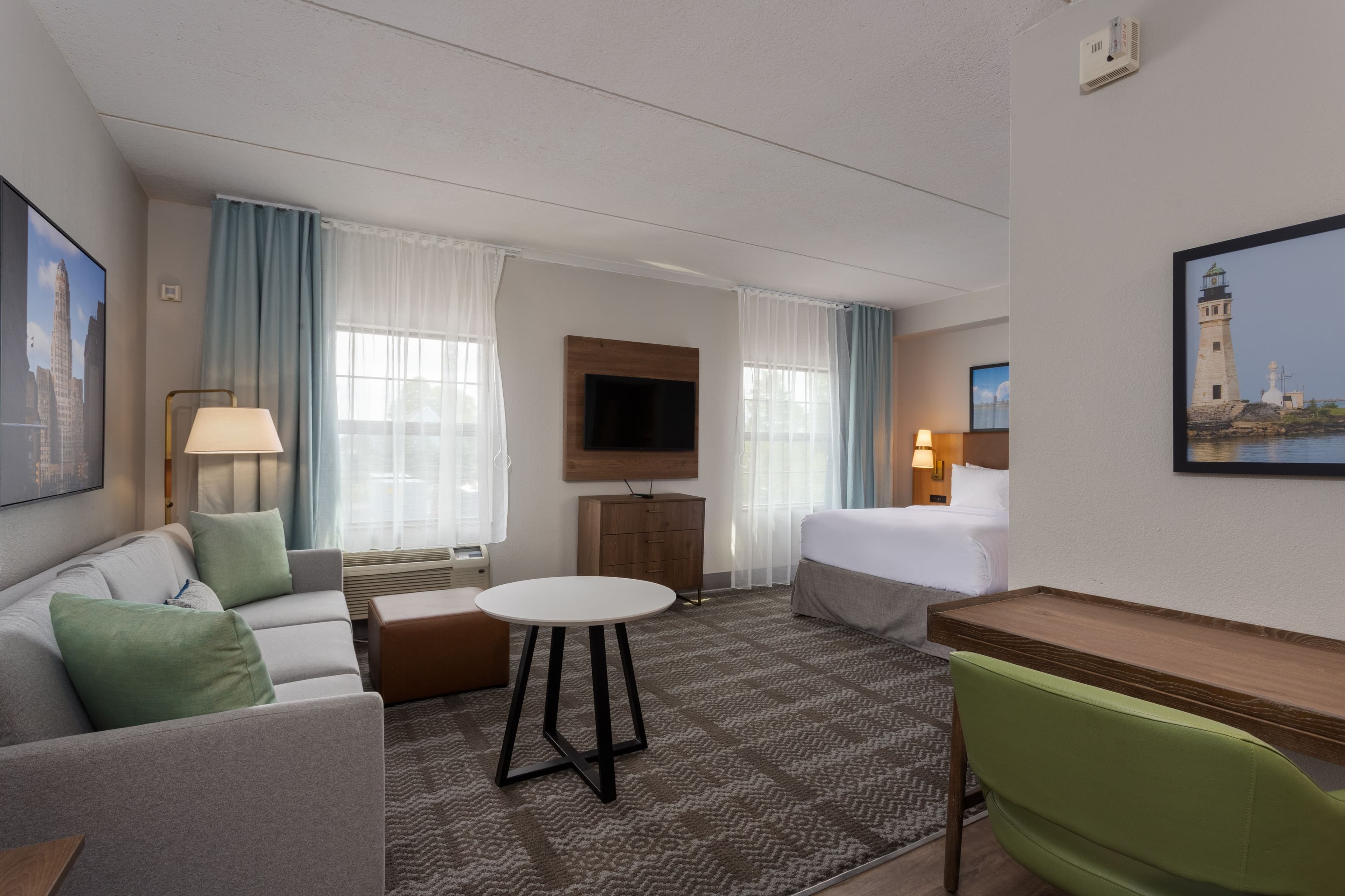 Staybridge Suites Buffalo — 6