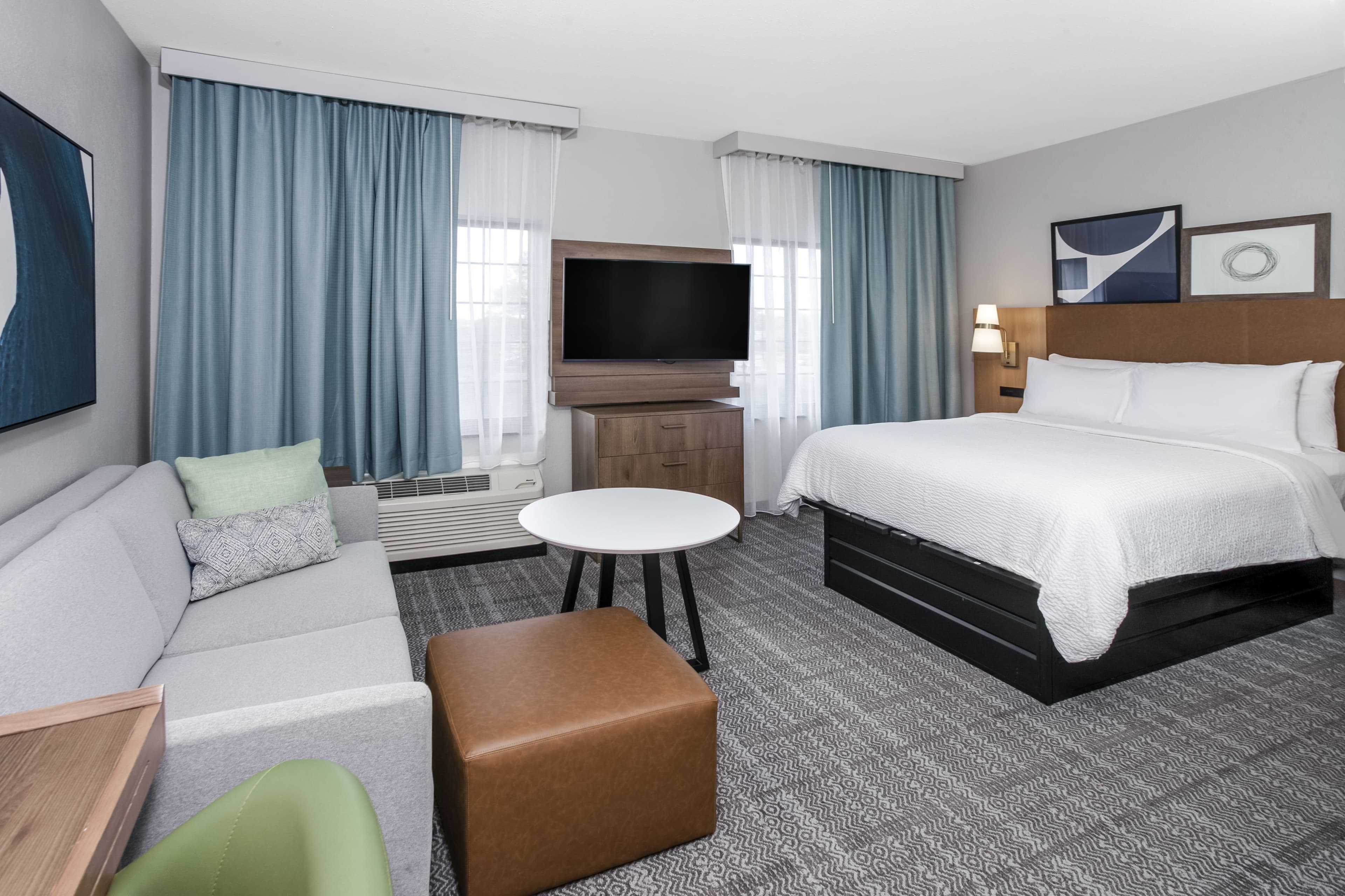 Staybridge Suites Williamsville - Buffalo — 11