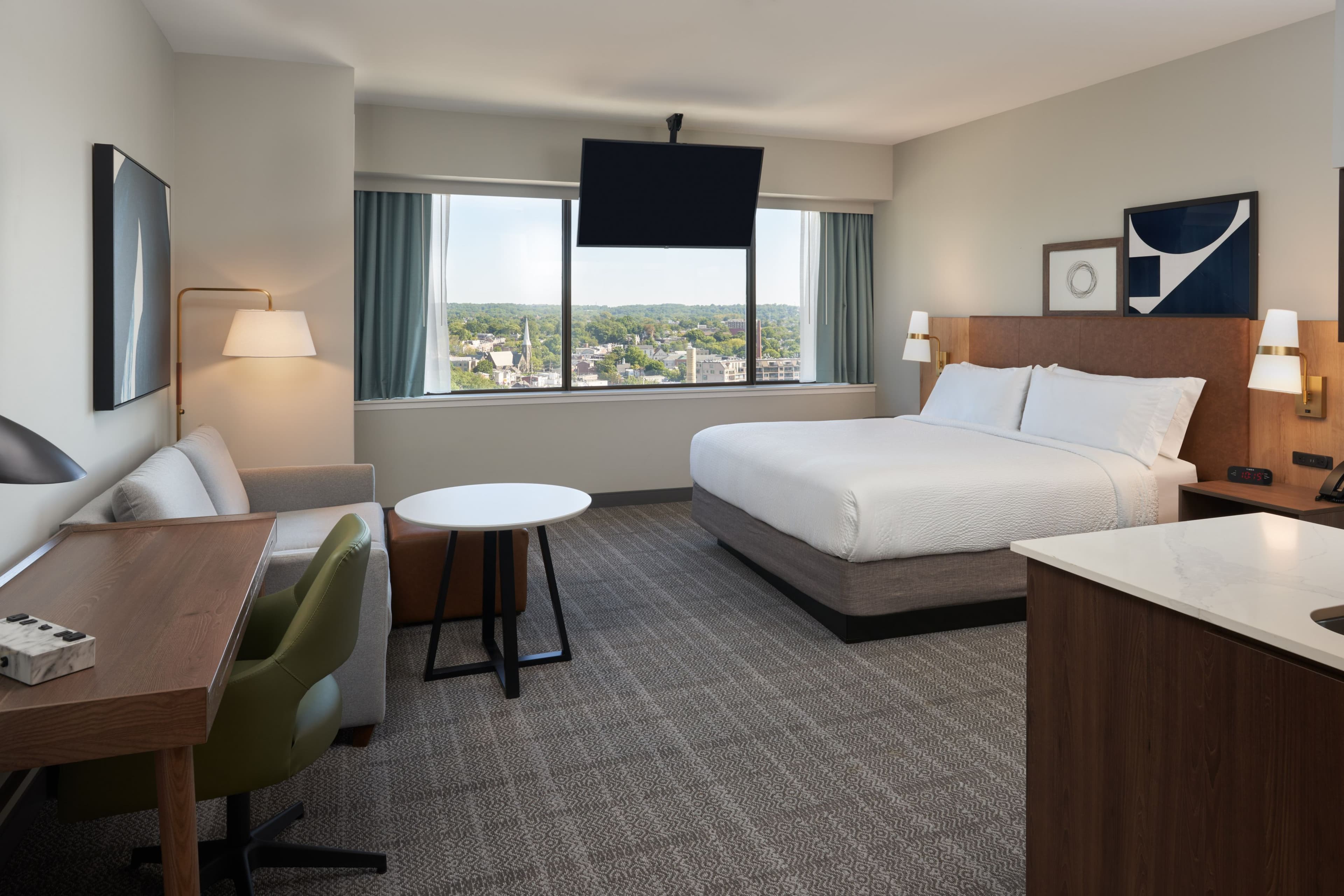 Staybridge Suites Wilmington Downtown - Image 2