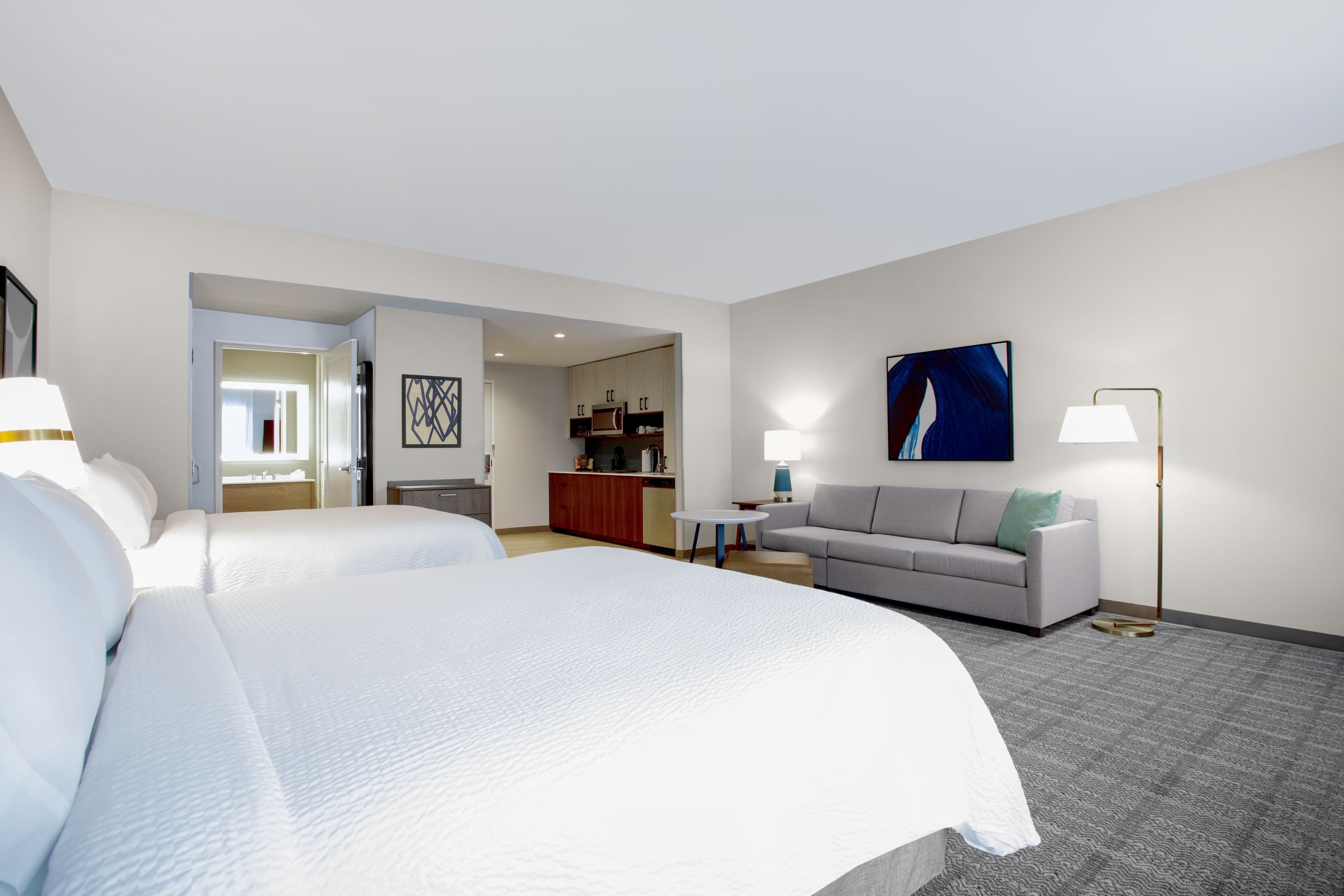 Staybridge Suites Winter Haven - Auburndale - Image 4