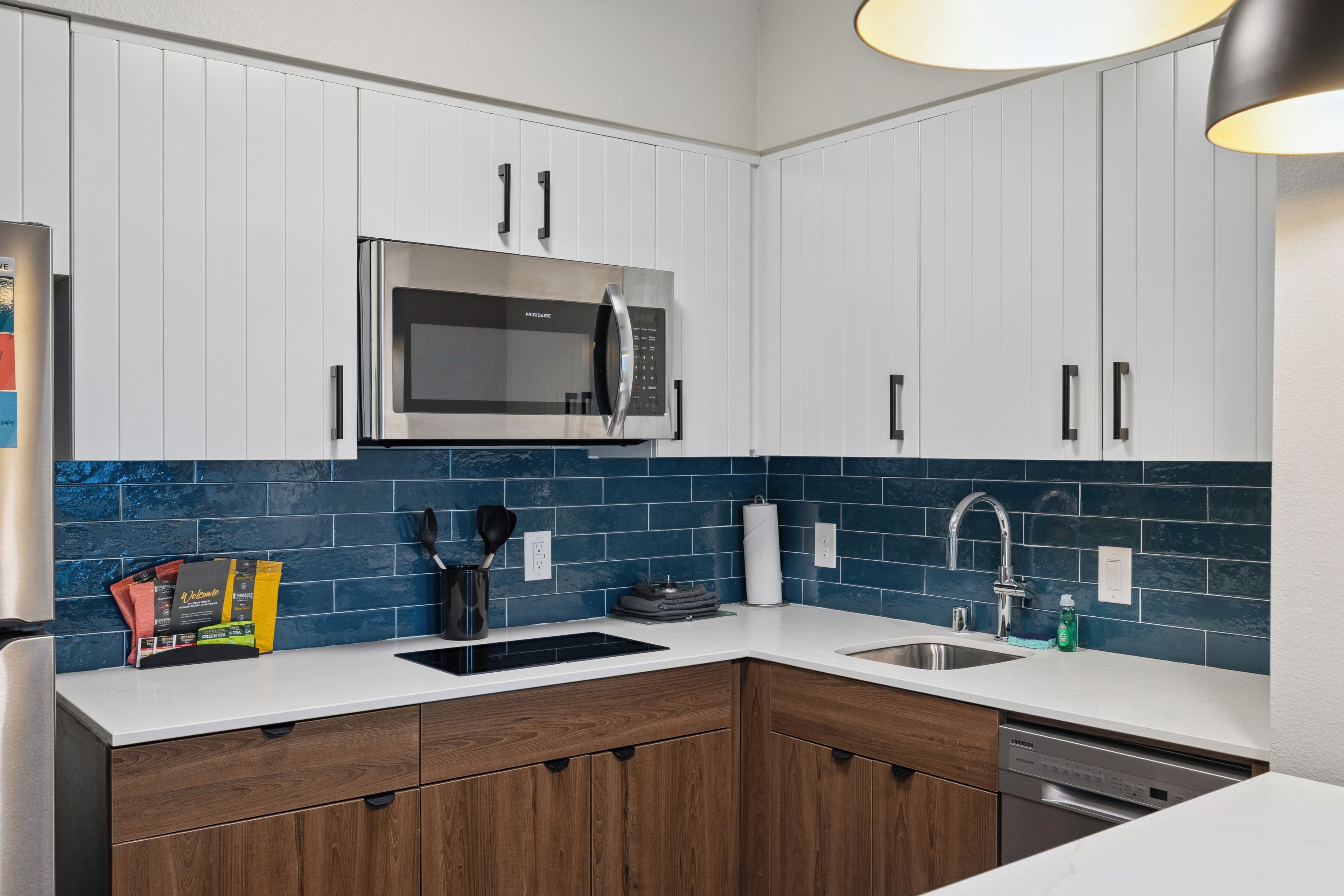 Studio Suite - Image 13