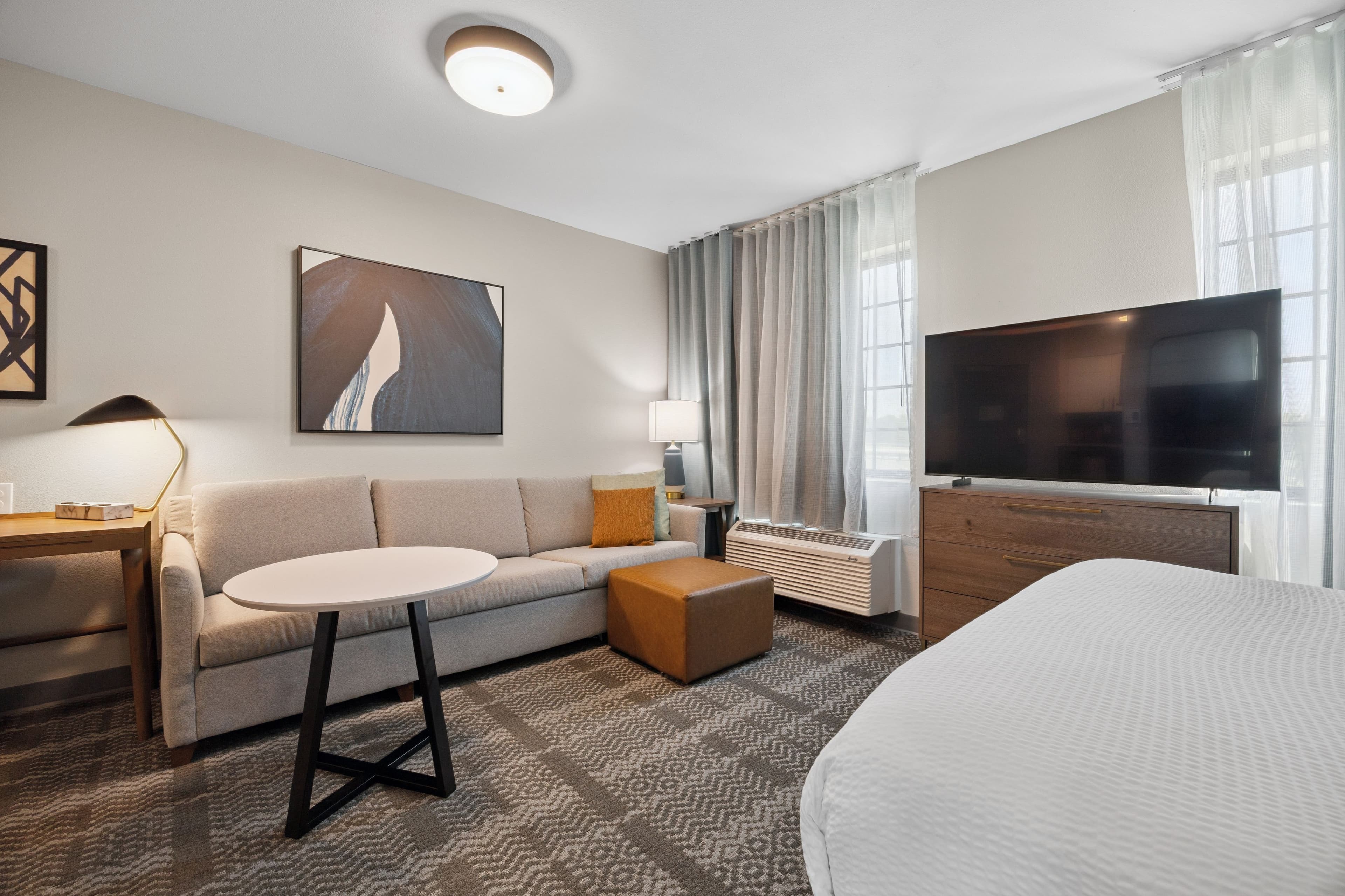 Staybridge Suites Sacramento - Woodland — 53