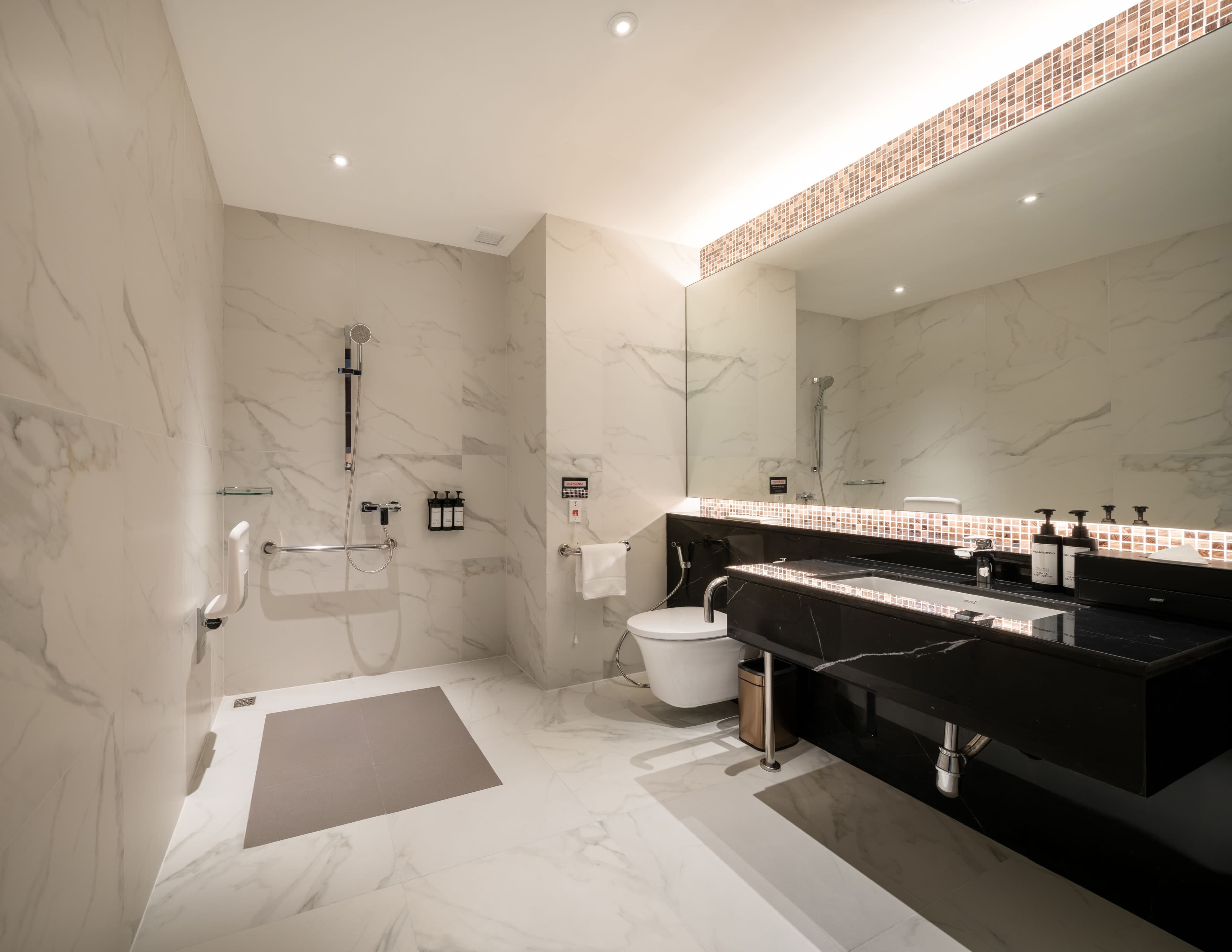Vignette Collection Sindhorn Midtown Hotel Bangkok — 11
