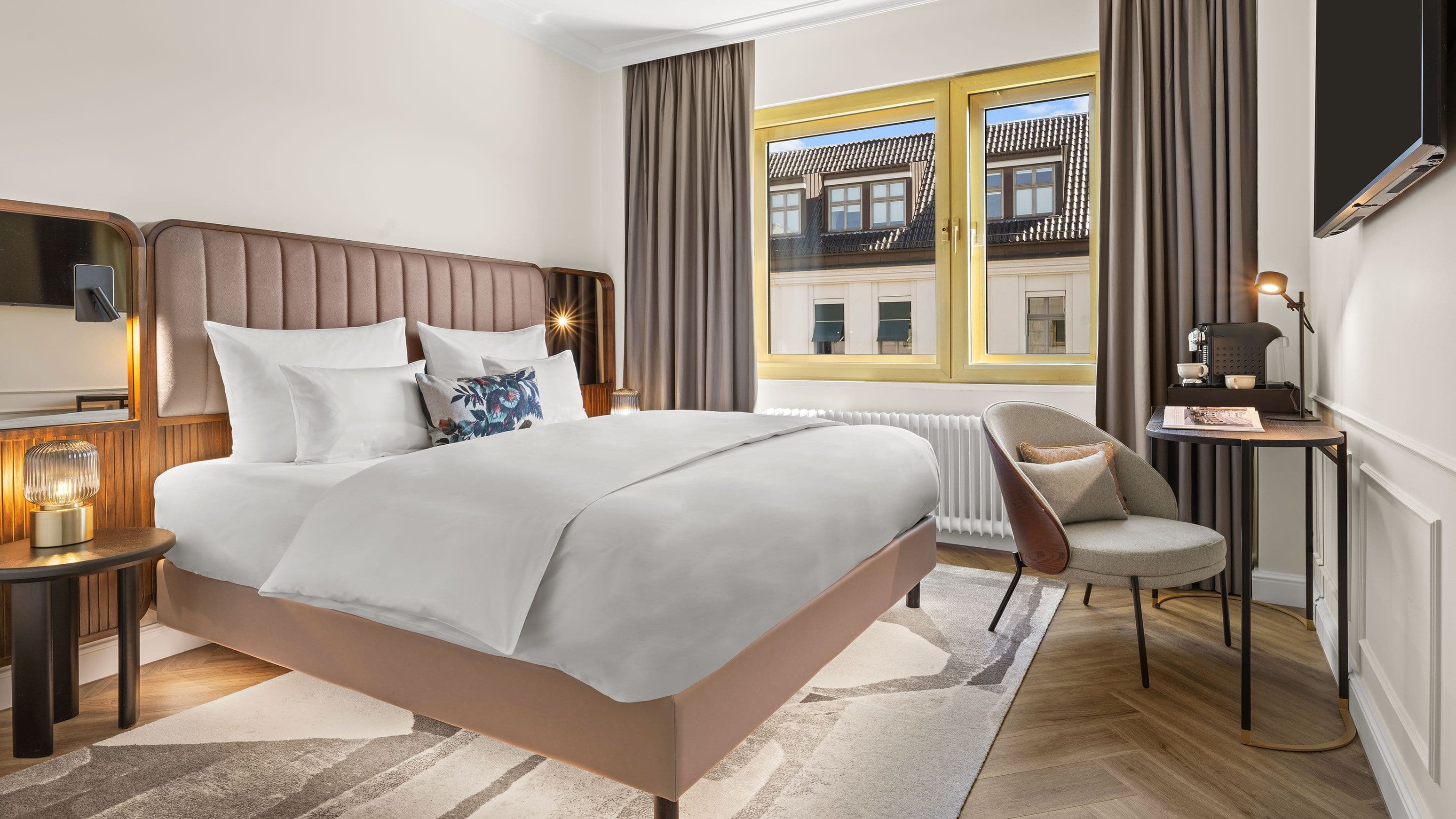 Independent (SPHC) Hotel Bristol Berlin — 3