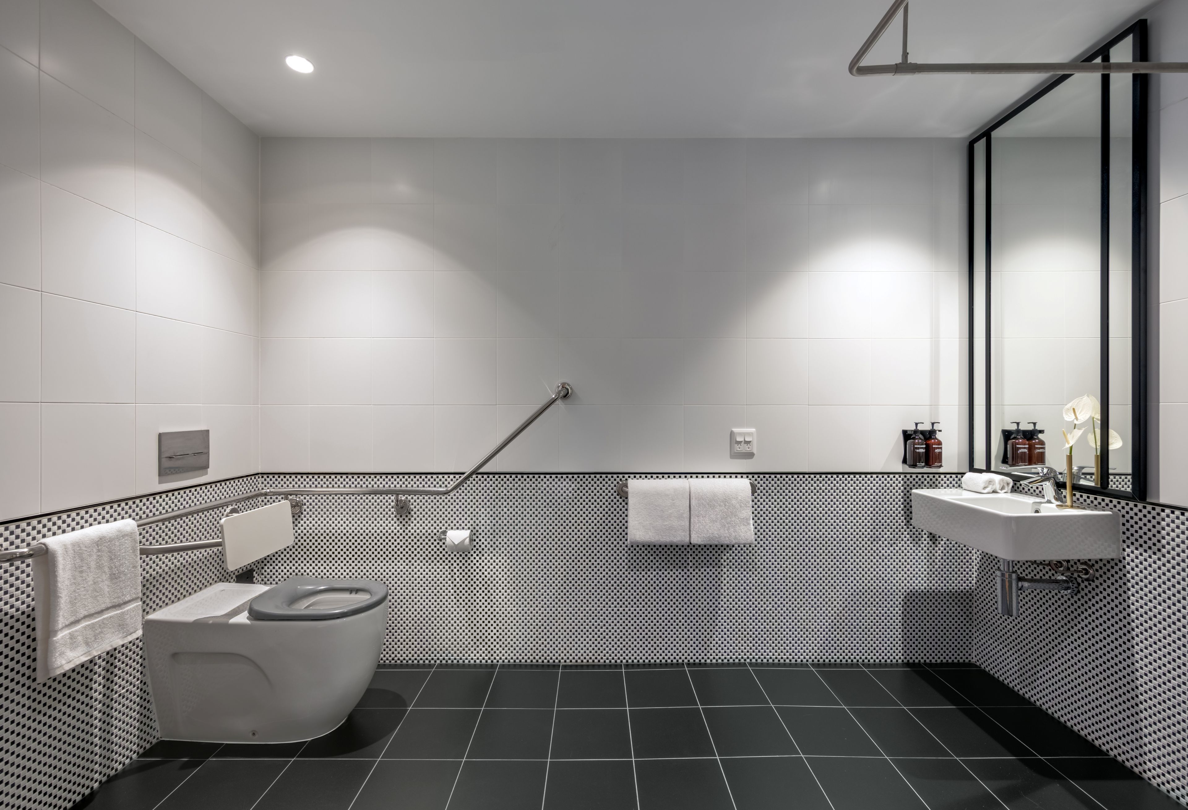 Vignette Collection Hotel X Brisbane Fortitude Vly — 8