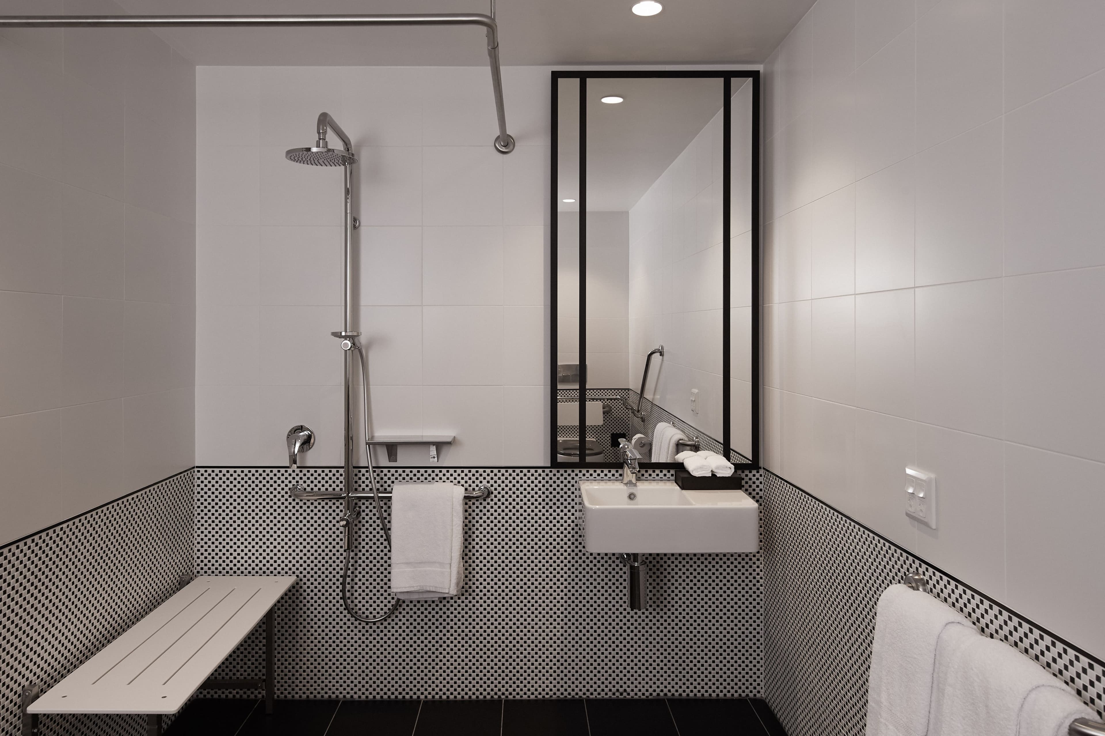 Vignette Collection Hotel X Brisbane Fortitude Vly — 9