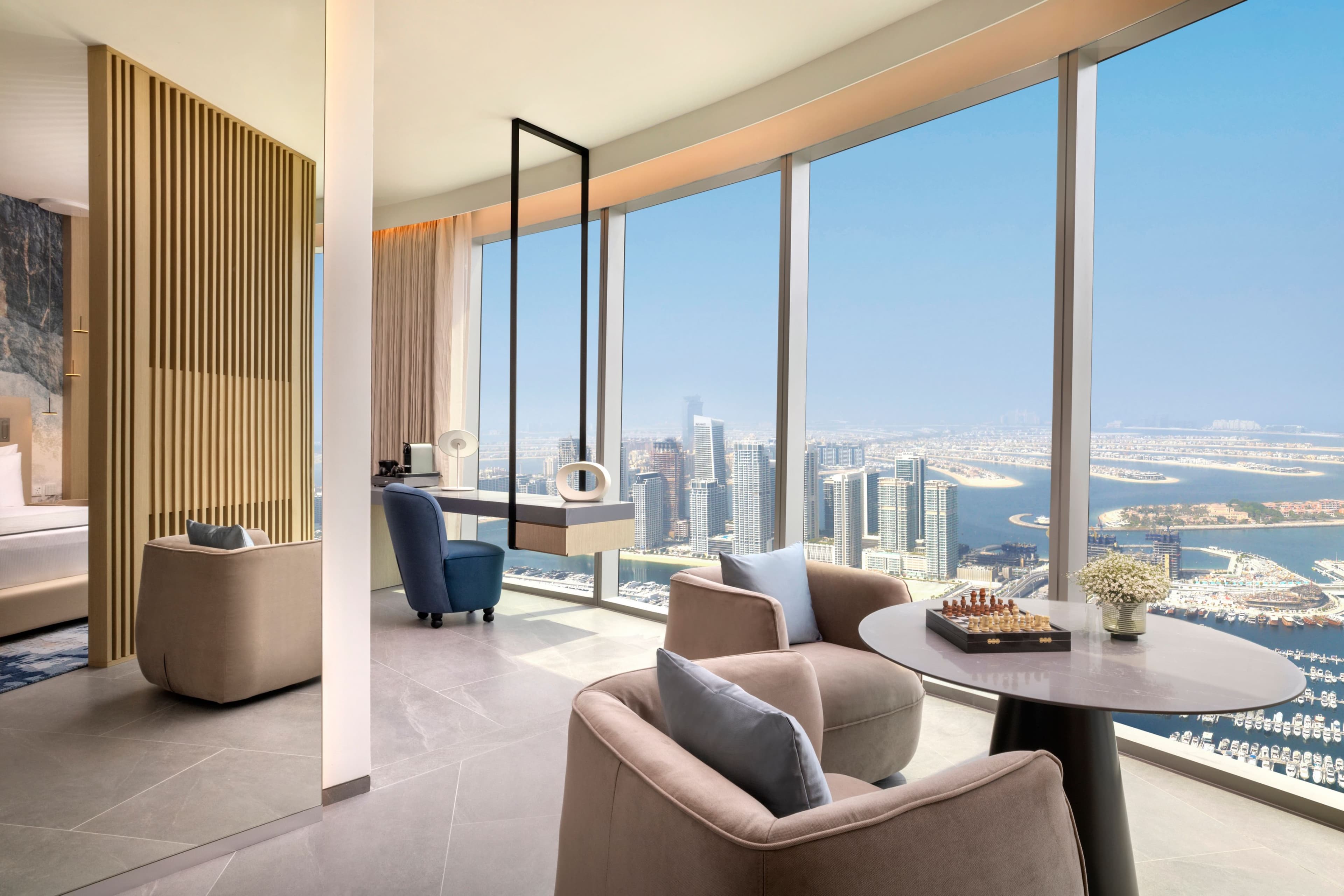Vignette Collection Ciel Dubai Marina - Image 1