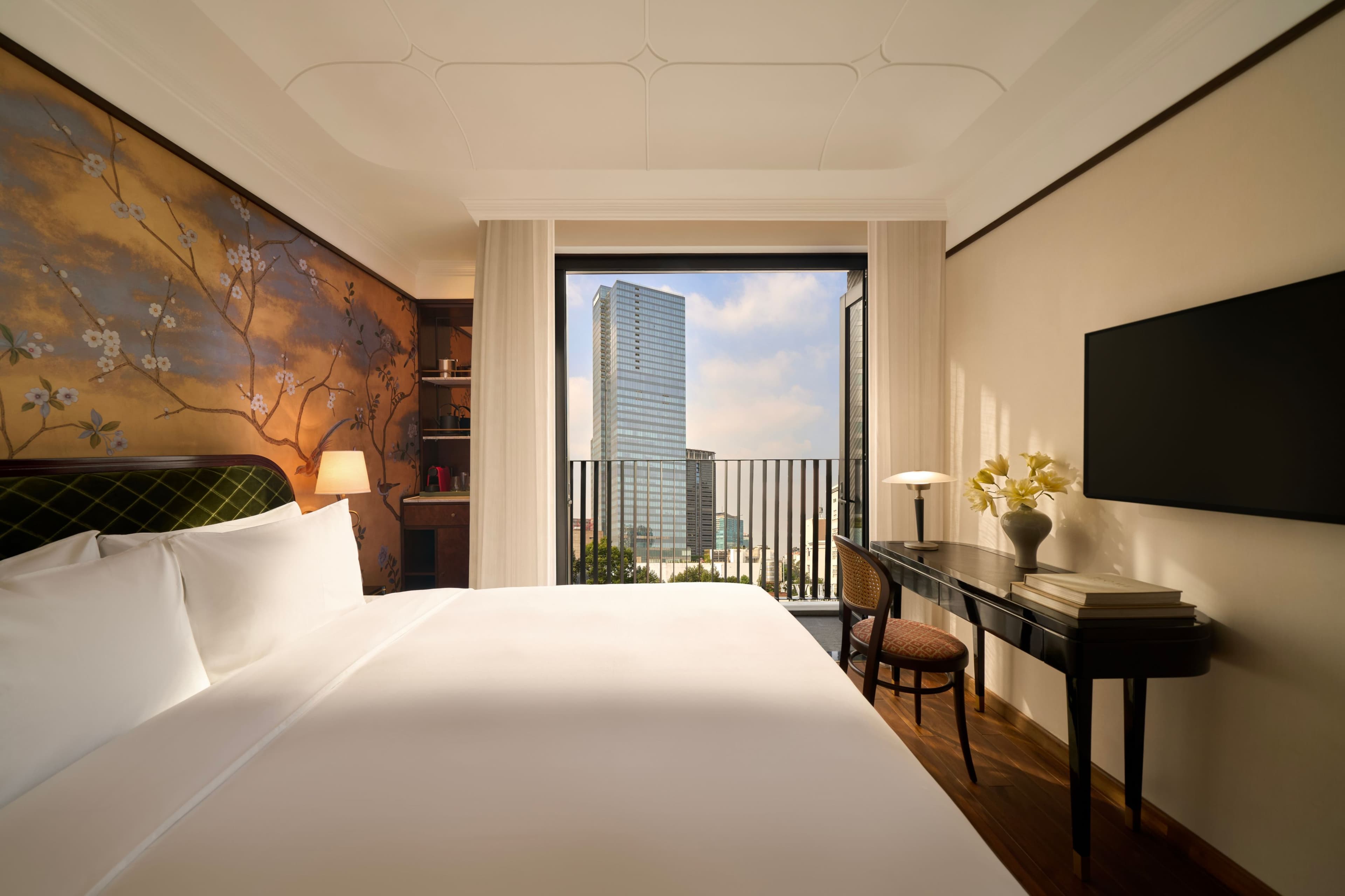 Deluxe Room - Image 6