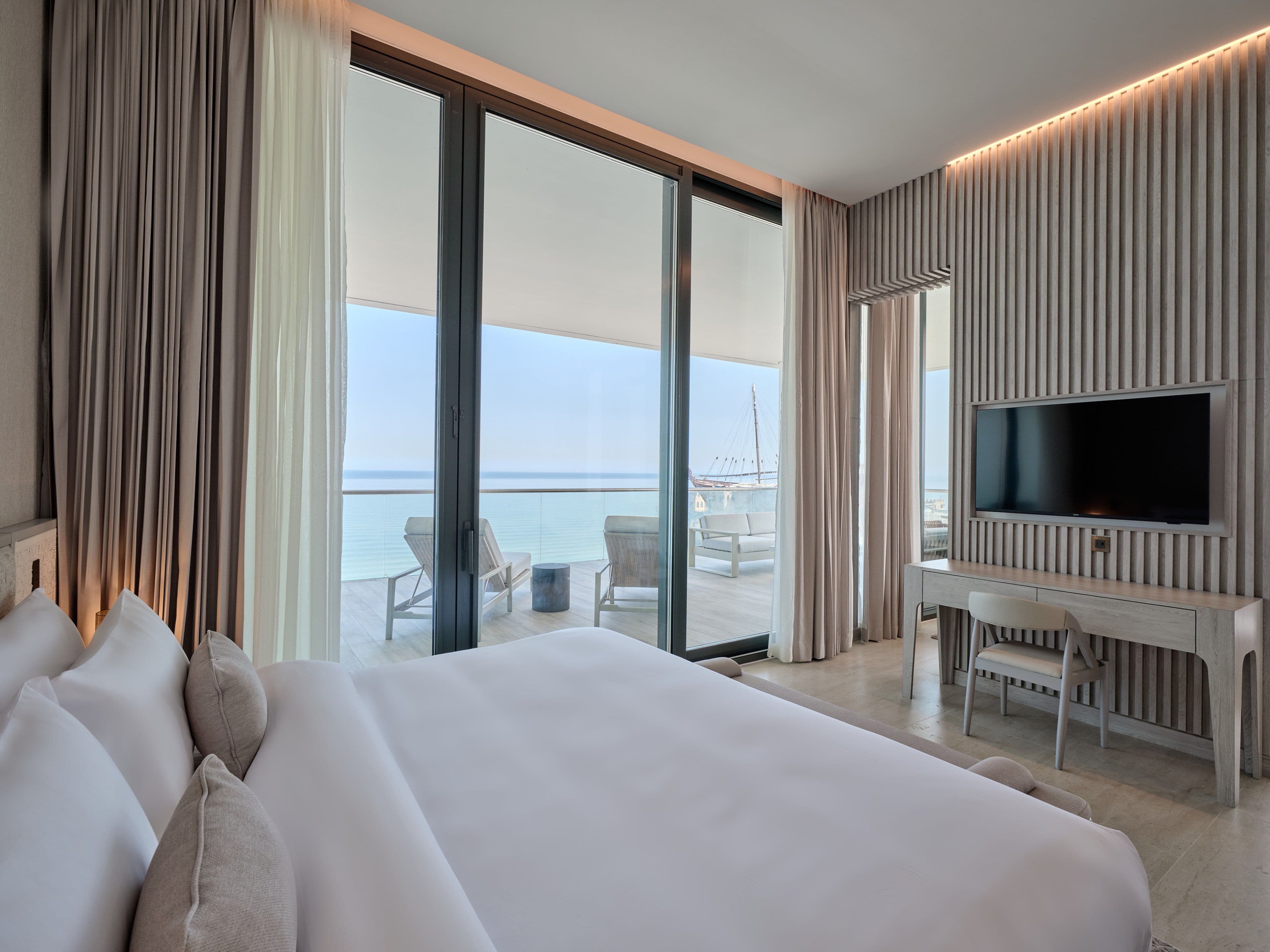 Vignette Collection Arabella Beach Hotel Kuwait — 18