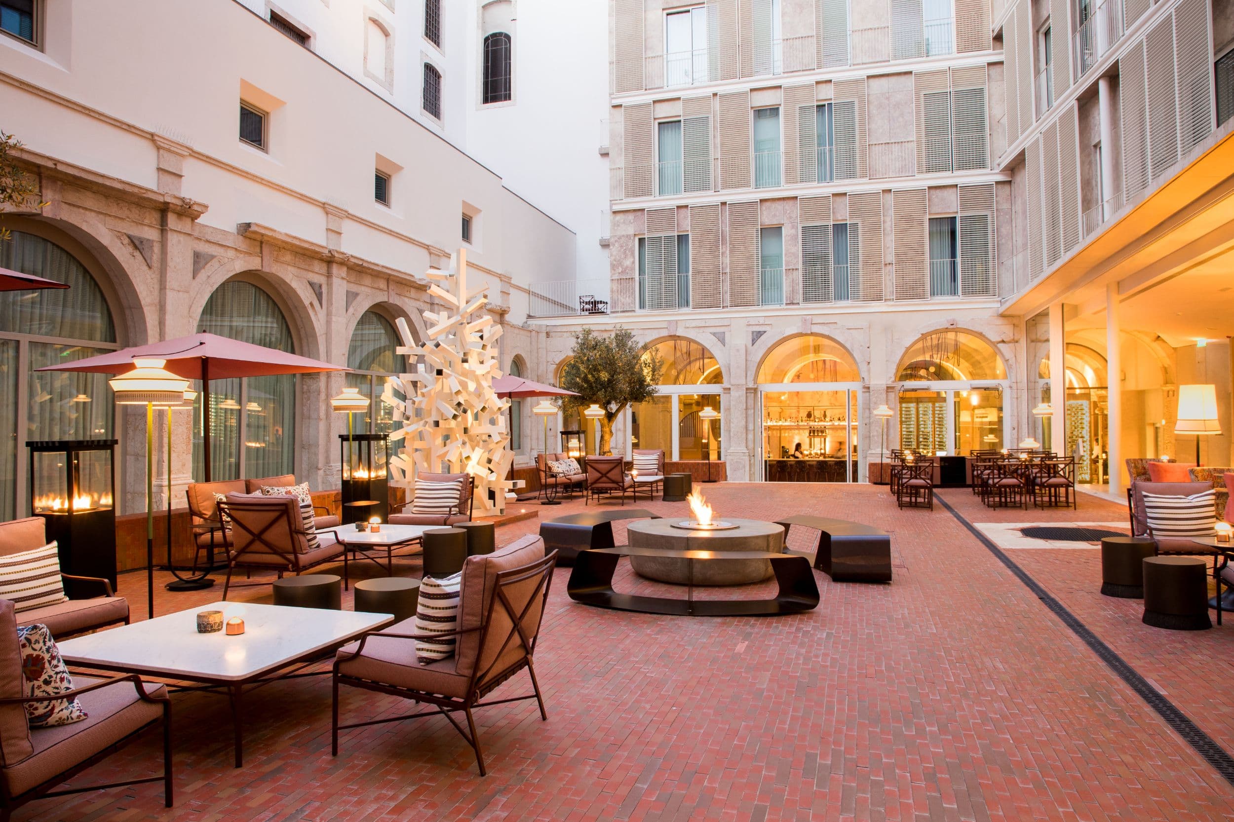 Vignette Collection Convent Square Lisbon - Image 1