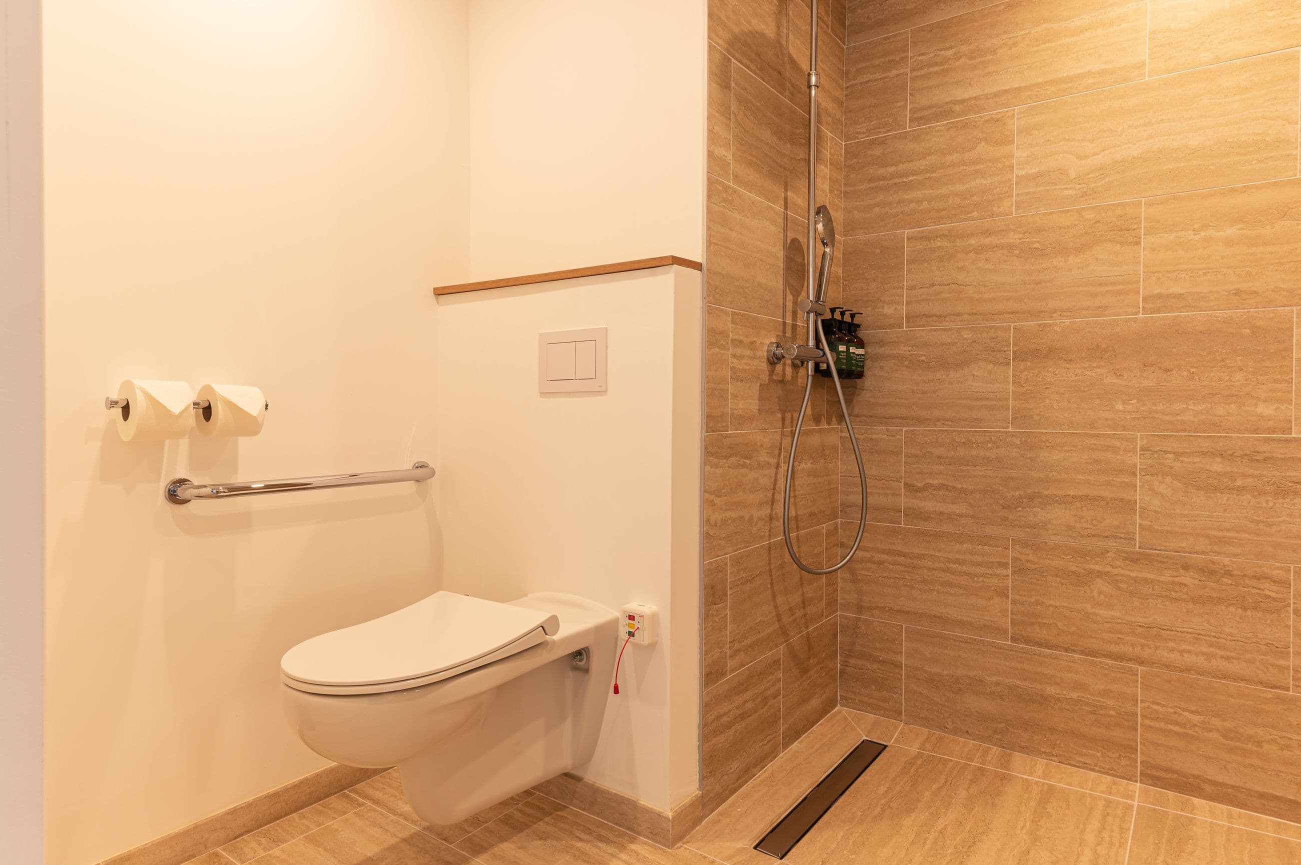 Standard Room - Image 9