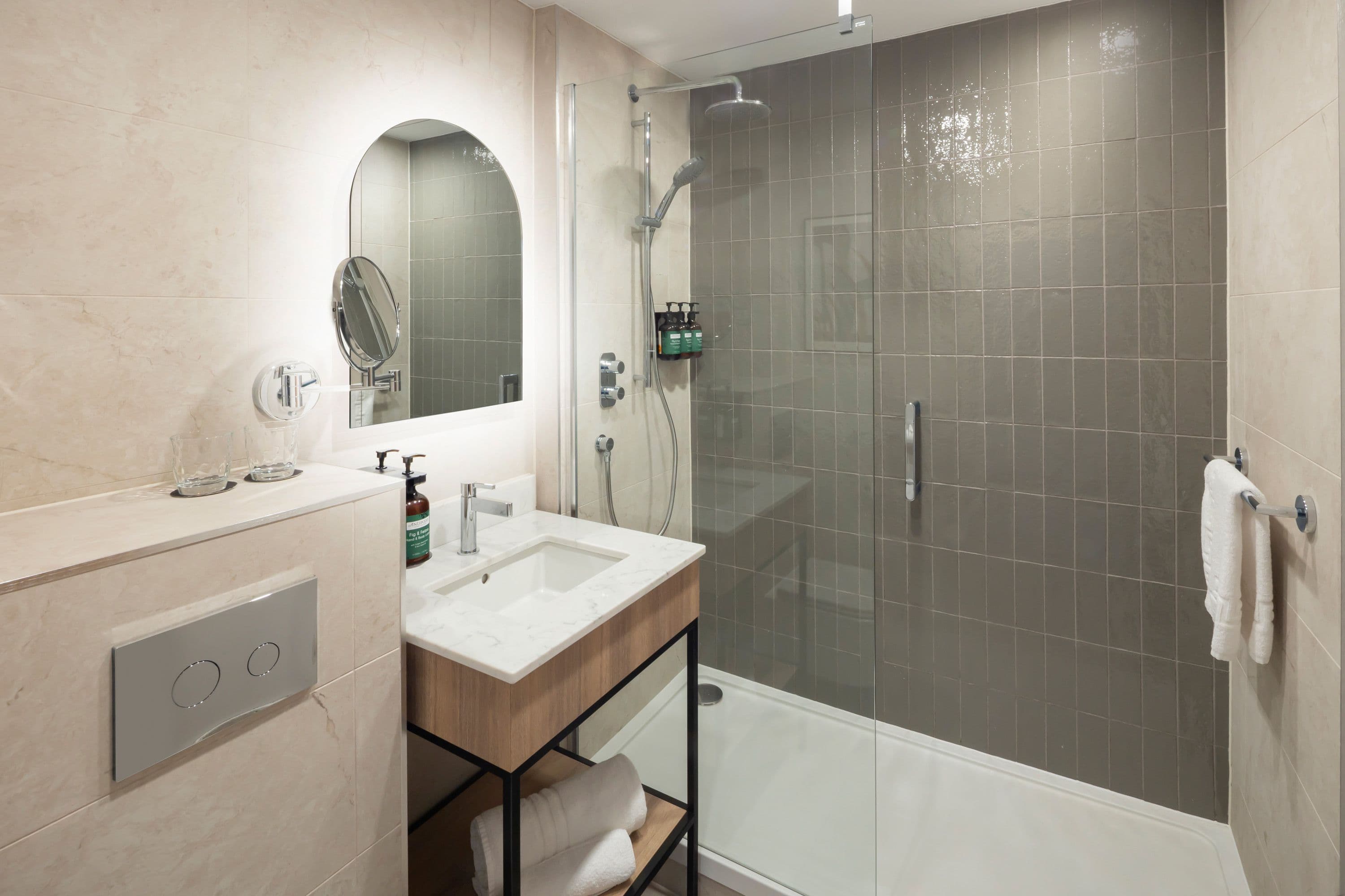 voco Rockingham Forest Corby — 12