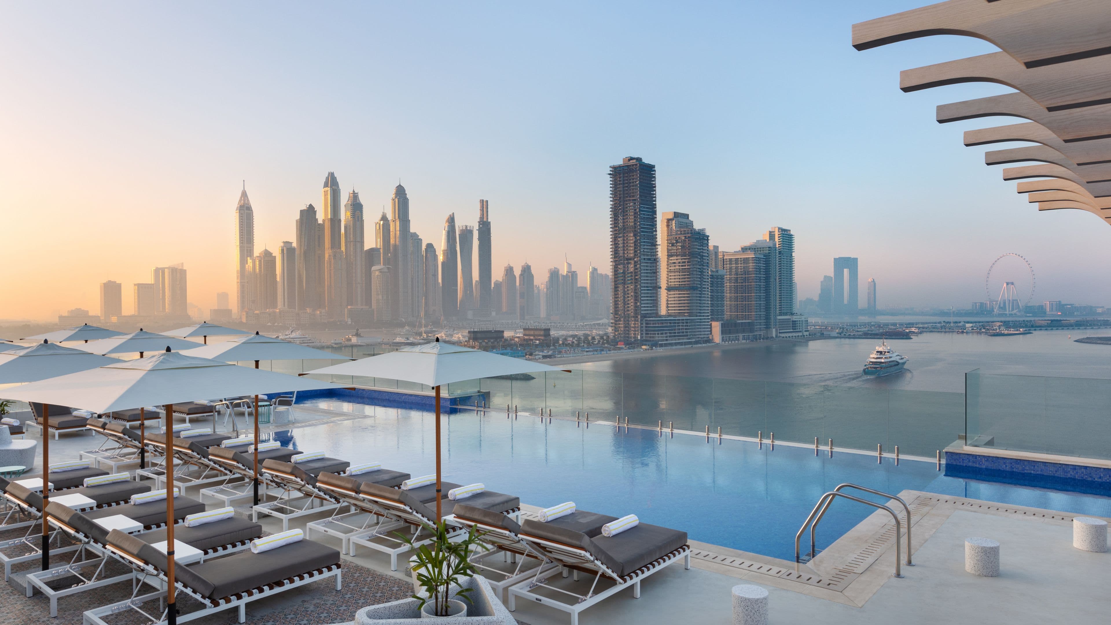 voco Dubai The Palm - Image 1