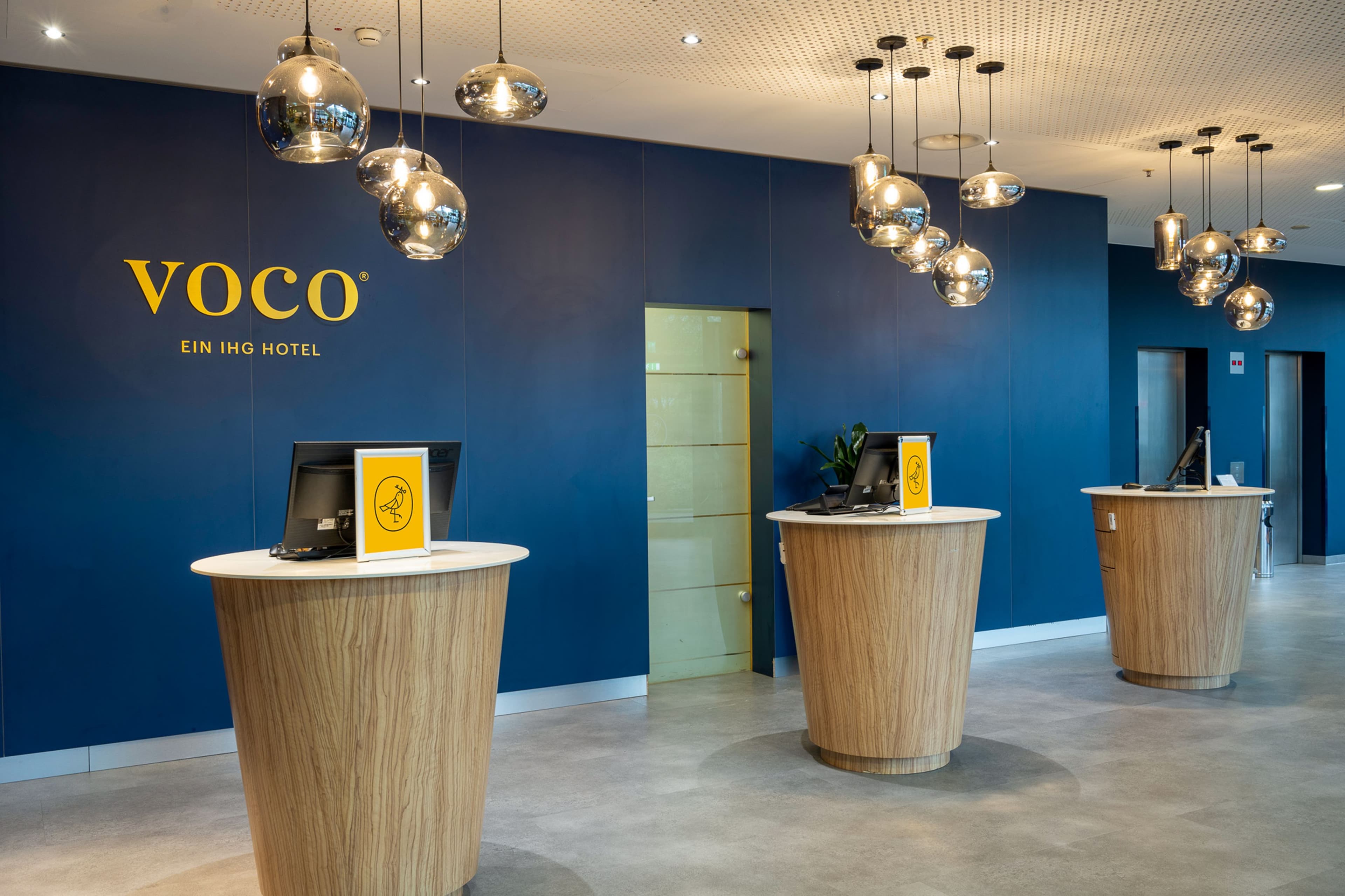 voco Dusseldorf Seestern - Image 1