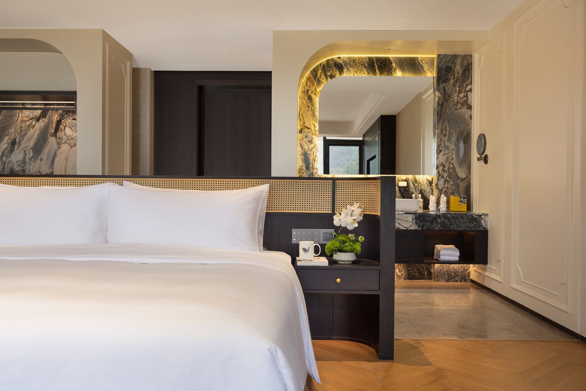 Standard Room - Image 9