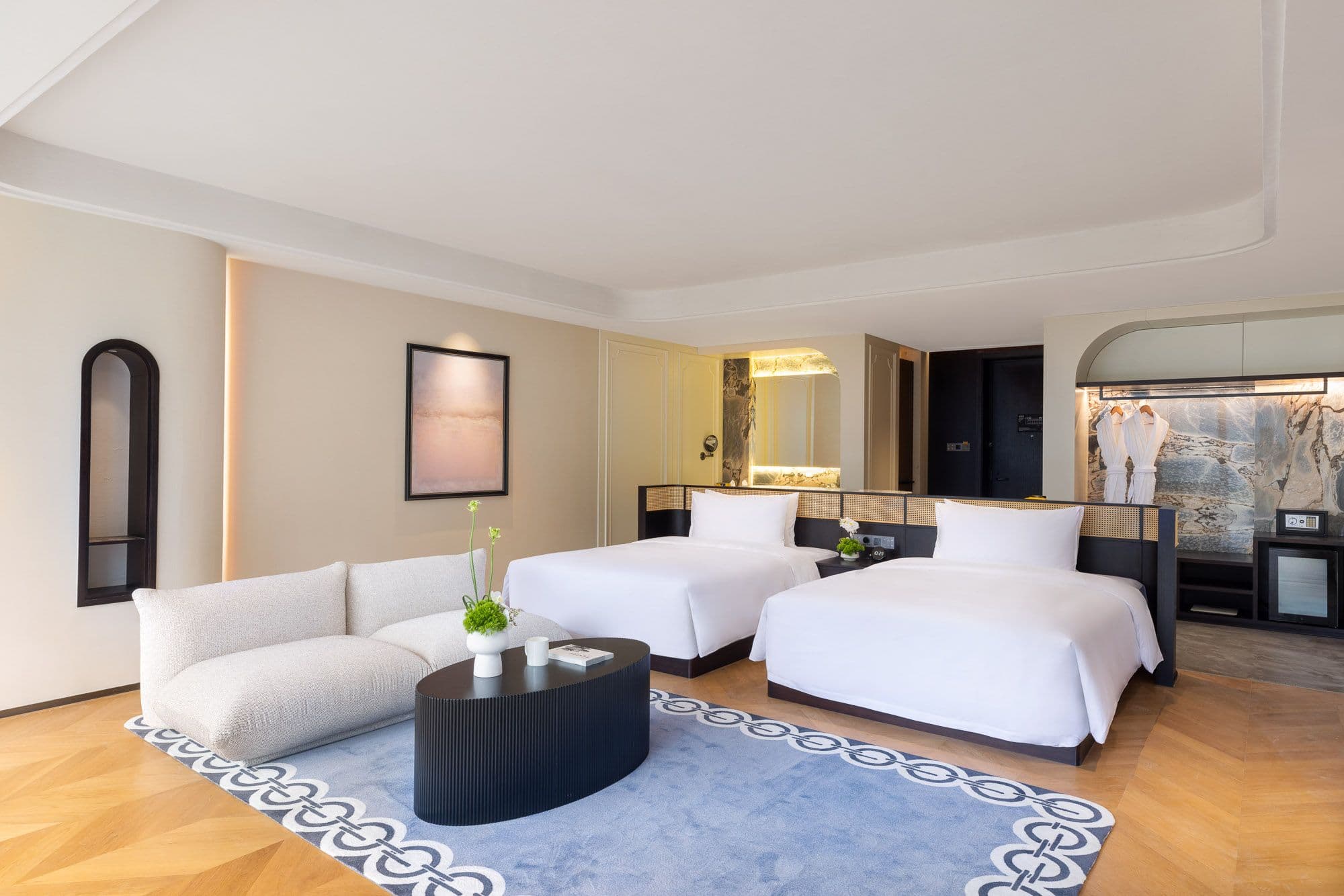 Standard Room - Image 15