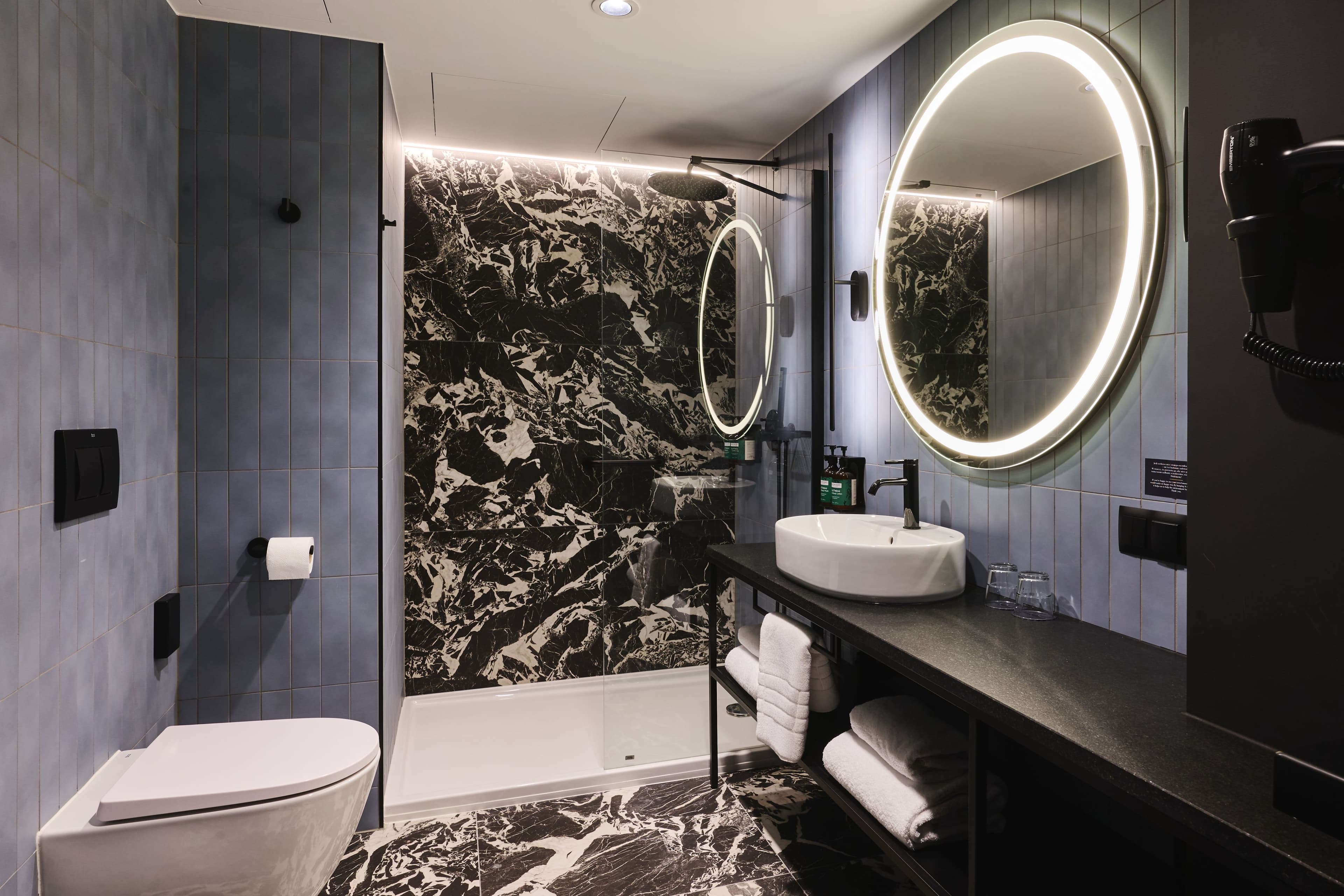 Standard Room - Image 6
