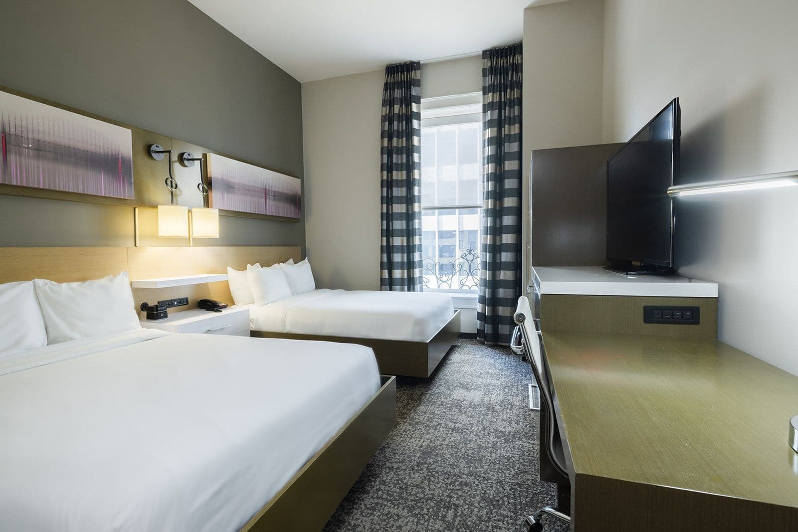voco Hotel Napoleon Memphis — 12