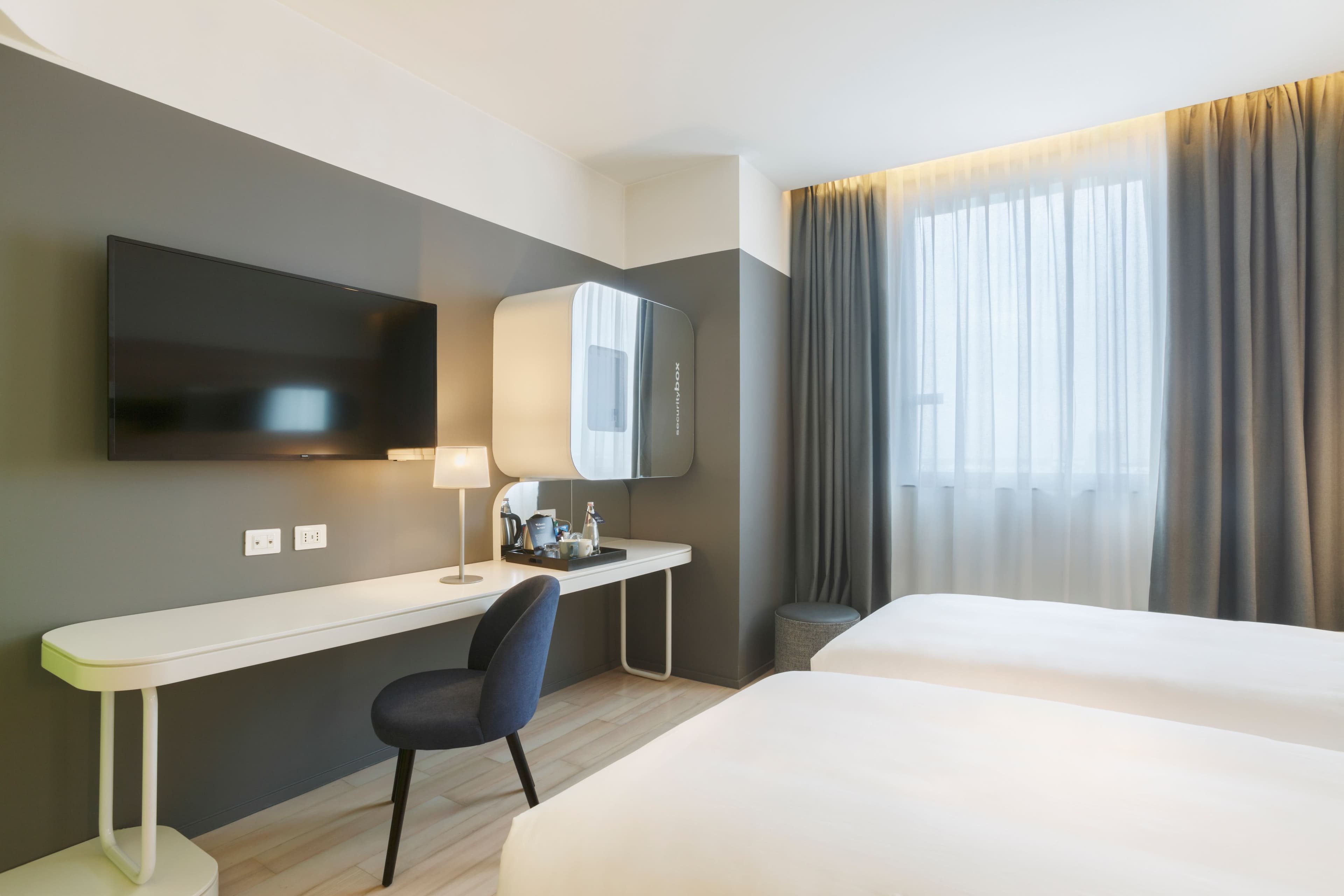 Standard Room - Image 5