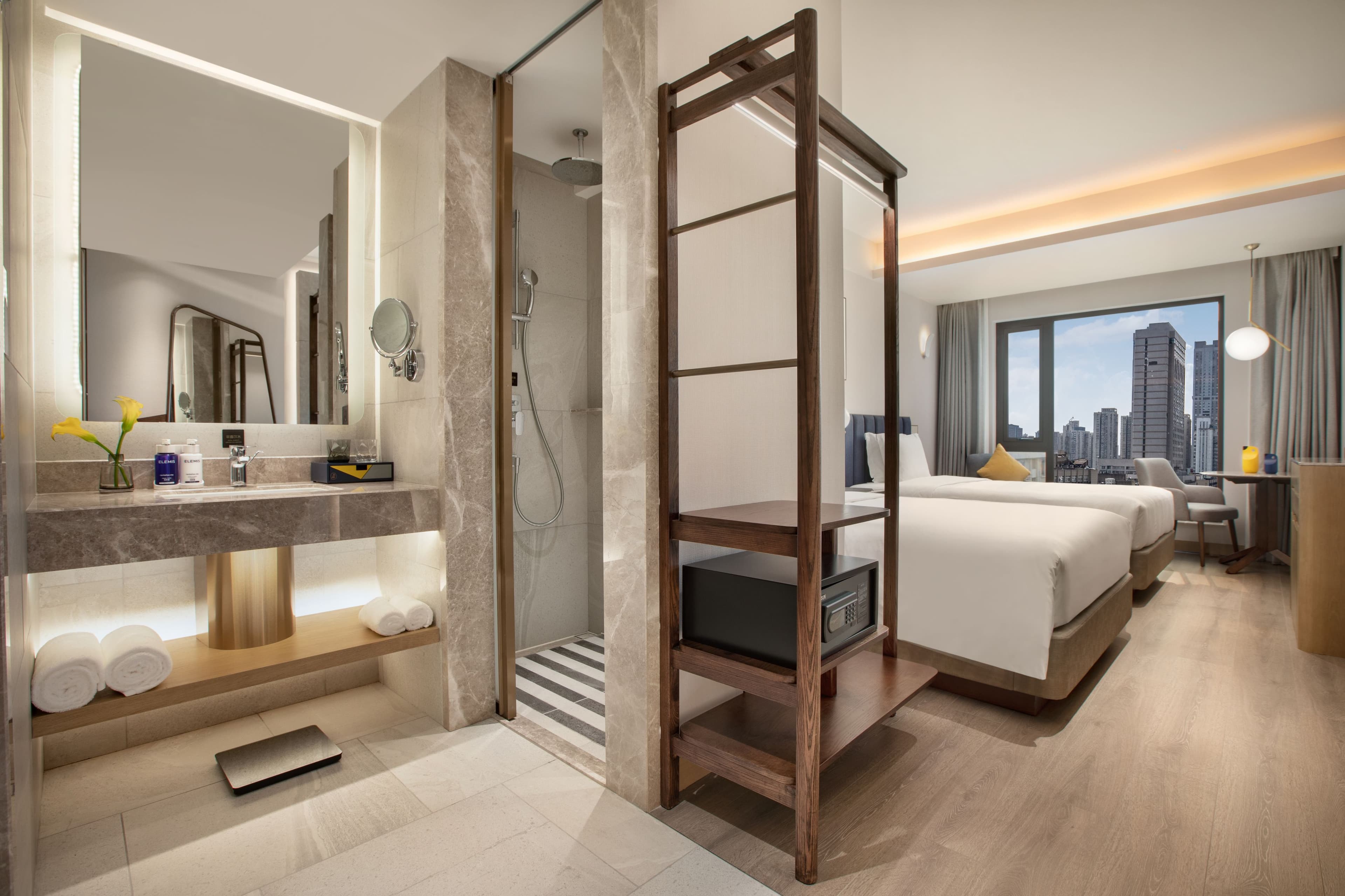 Standard Room - Image 6