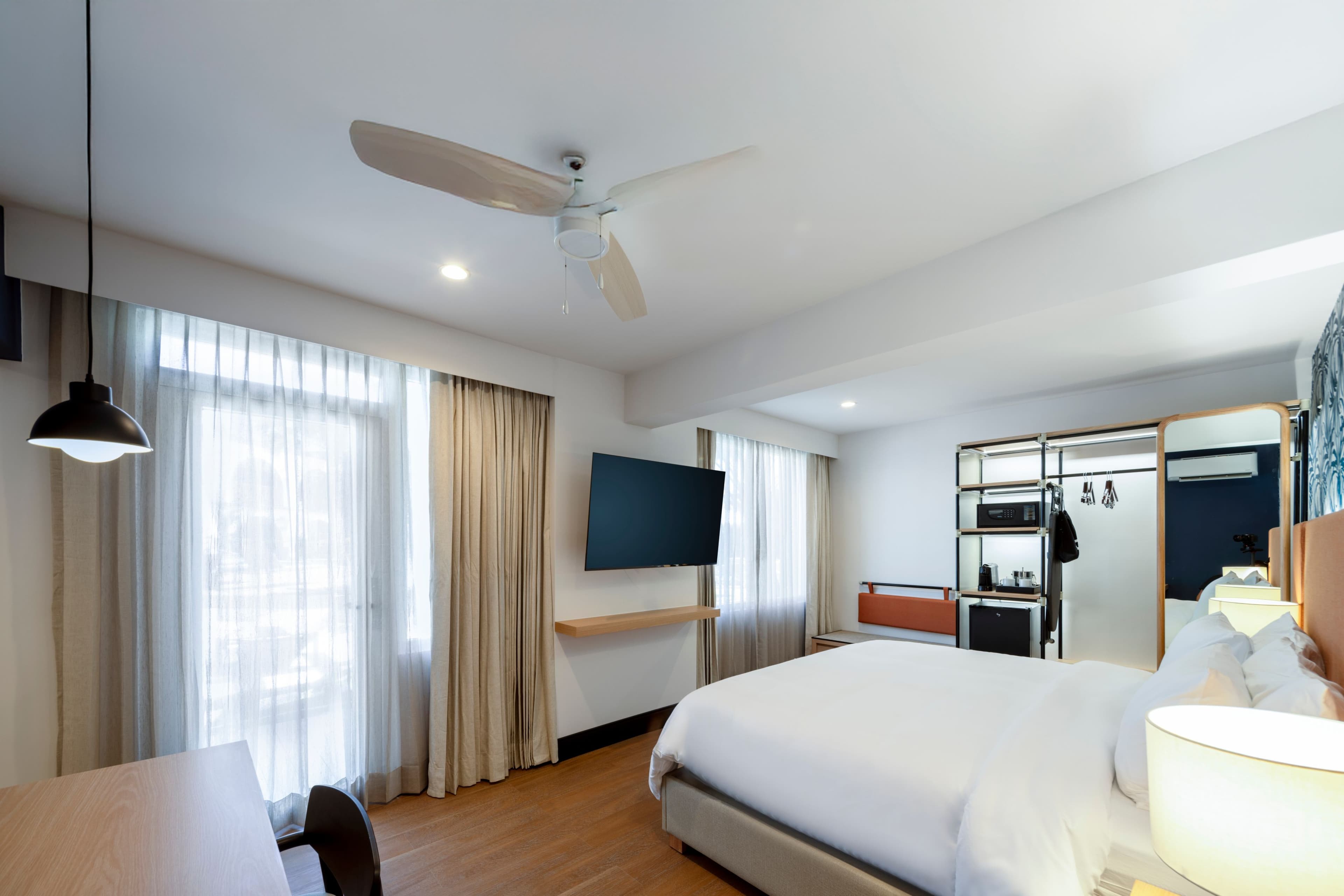 voco Surfside Aruba - Image 5