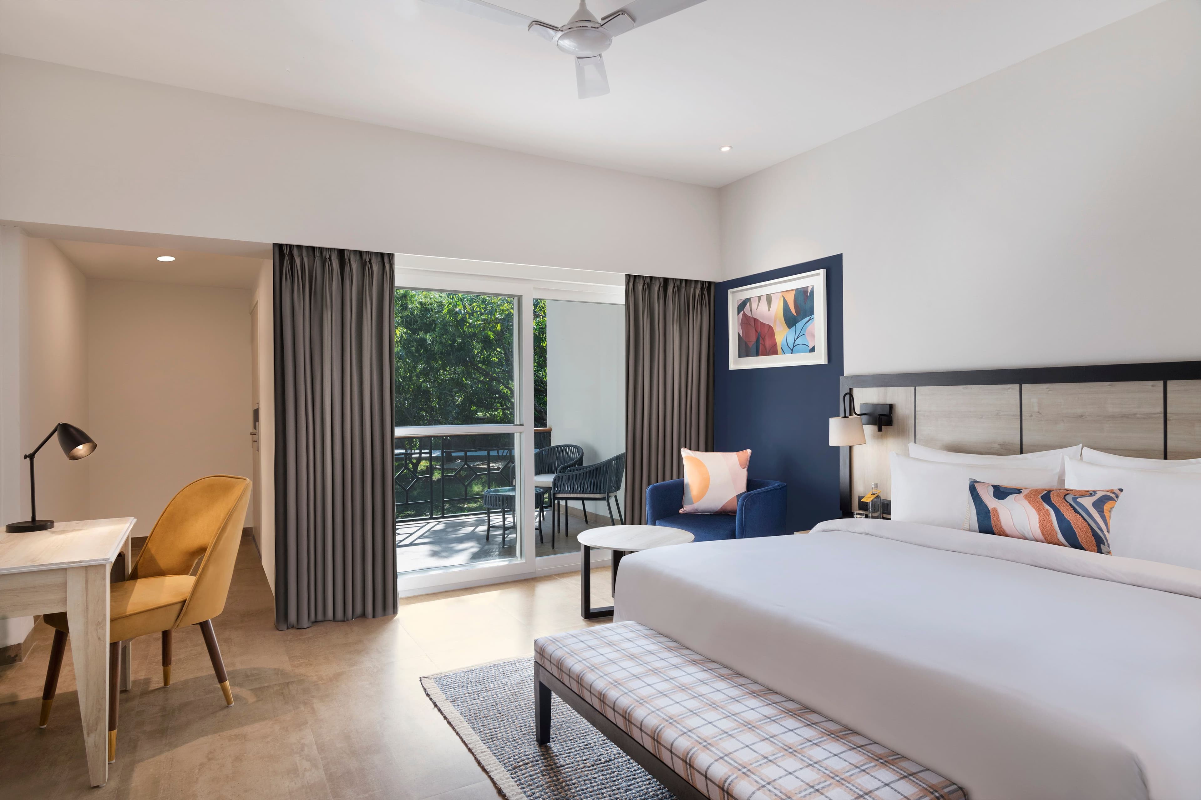 1 King Grand Mango Courtyard View - Image 1