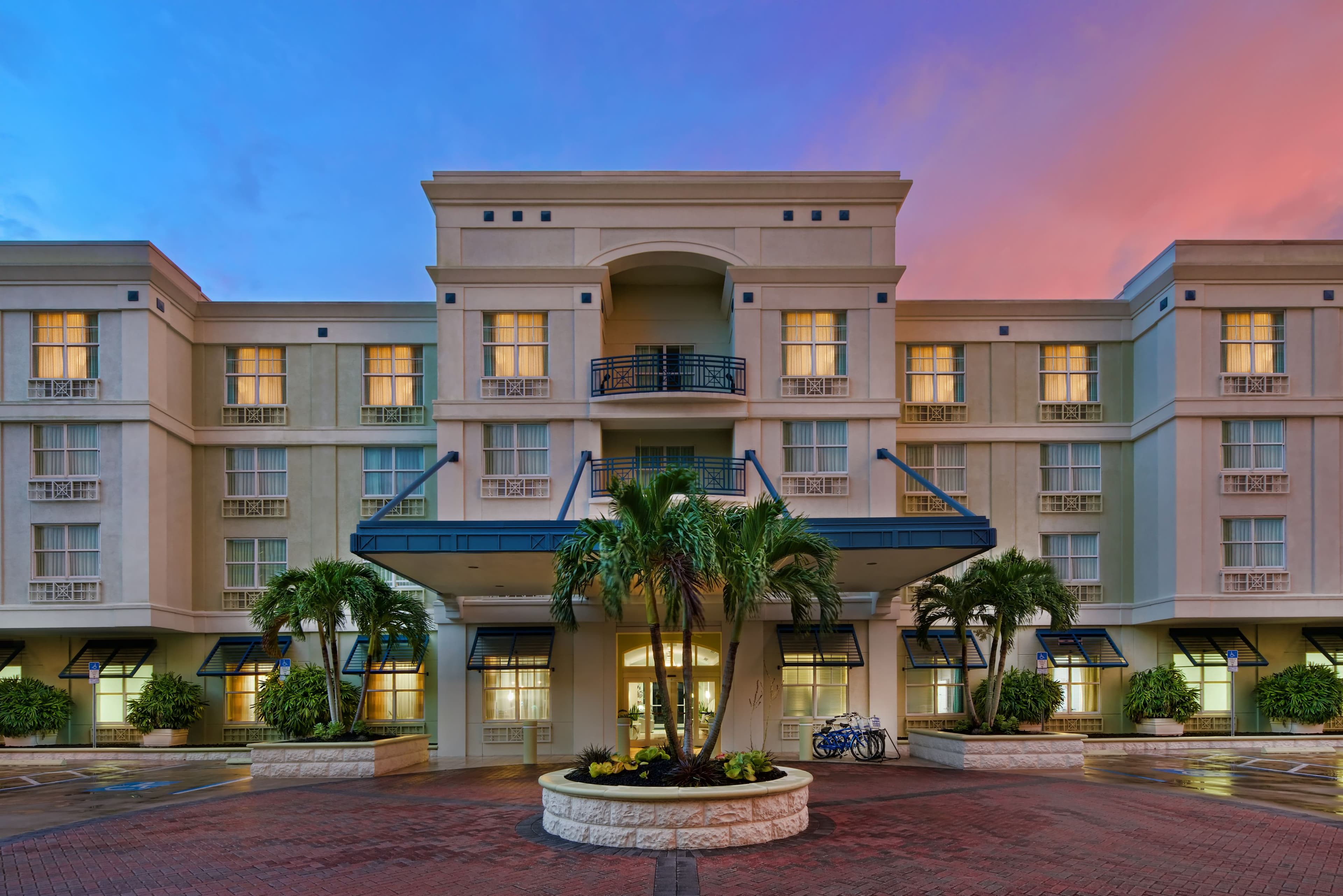 voco Sarasota - Image 1