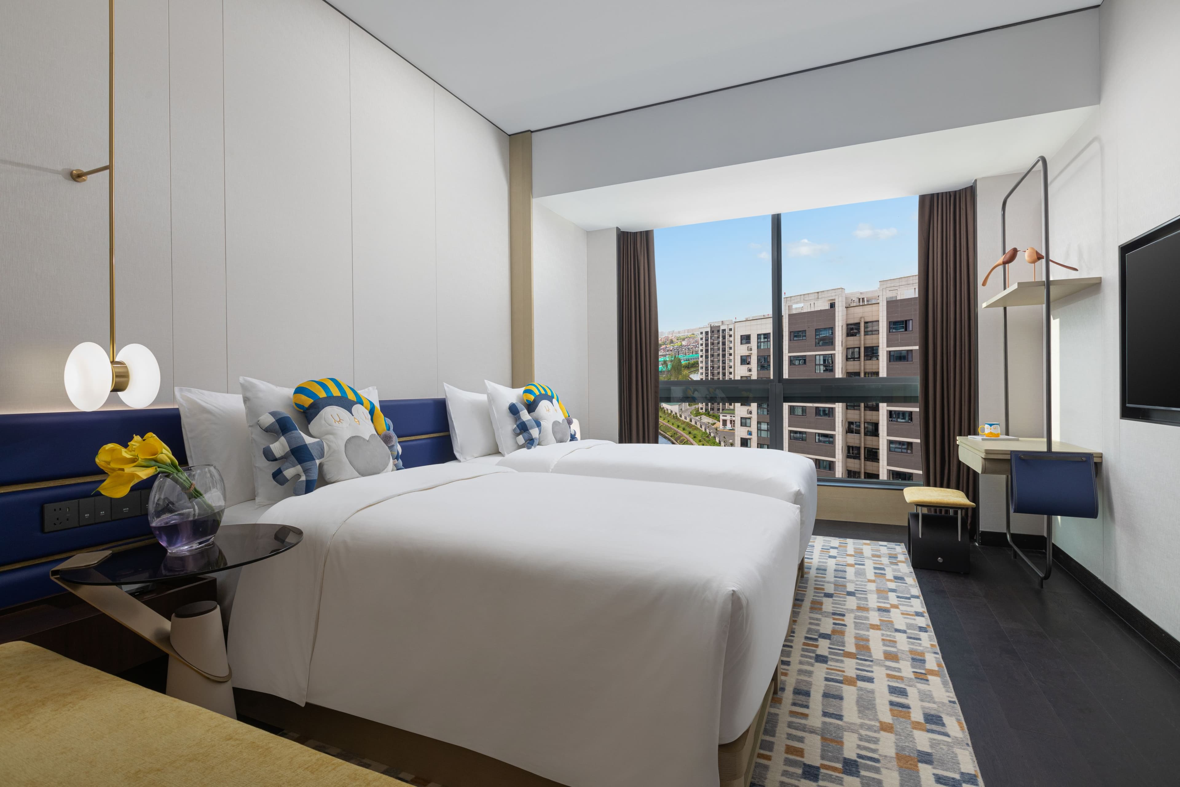 voco Suites Shanghai Hongqiao CBD - Image 4