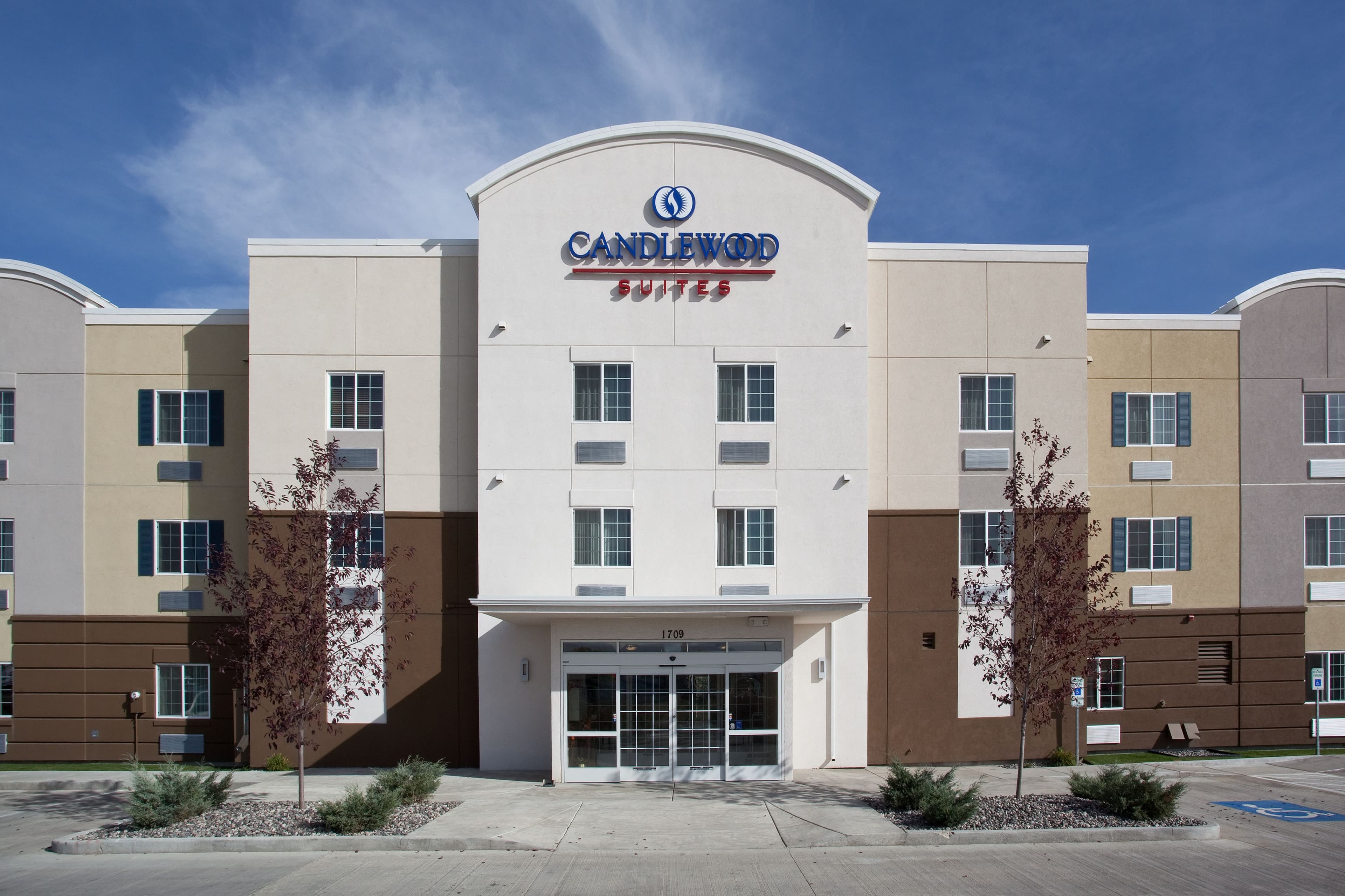 Candlewood Suites Sheridan - Image 1