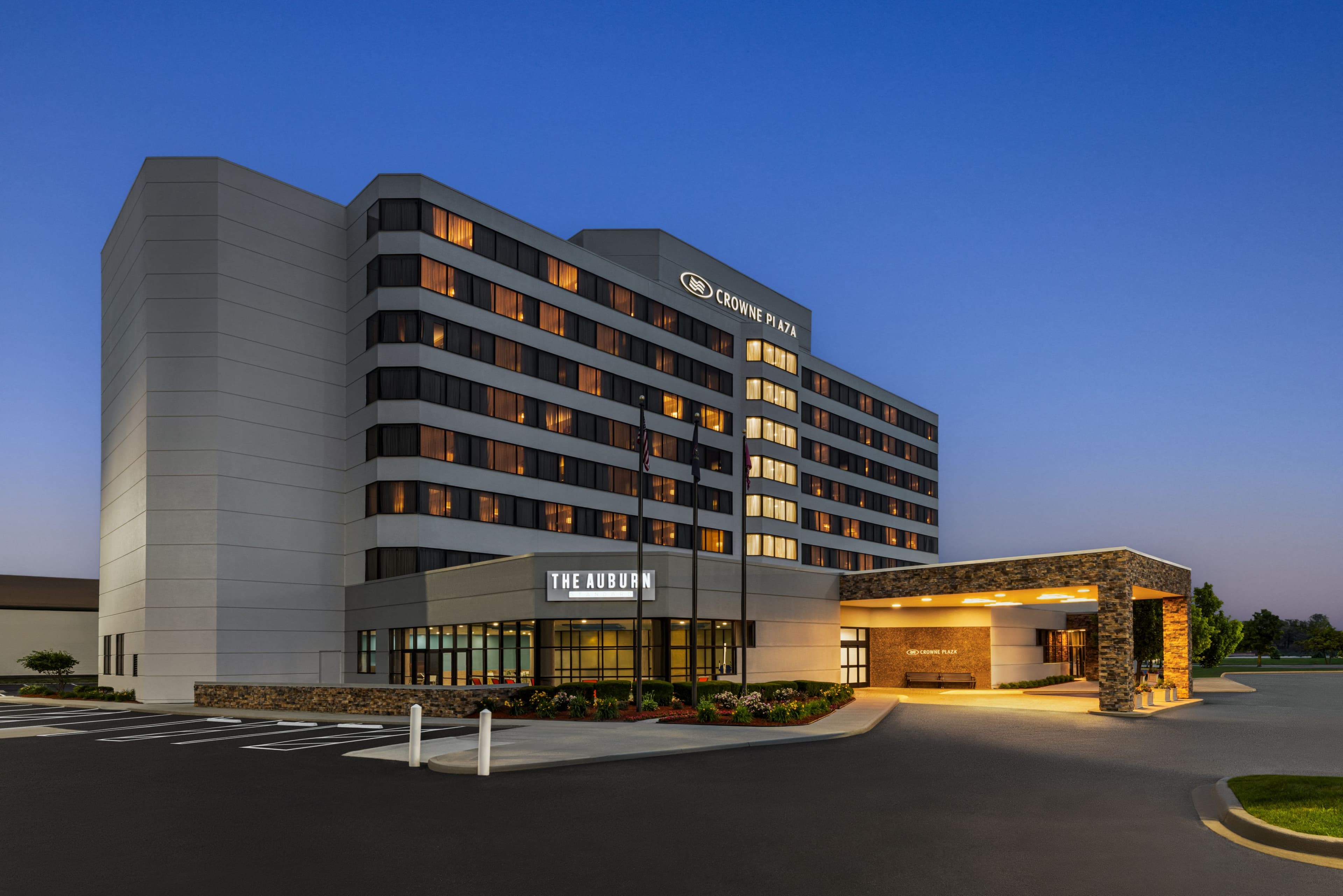 Crowne Plaza Auburn Hills - Image 1