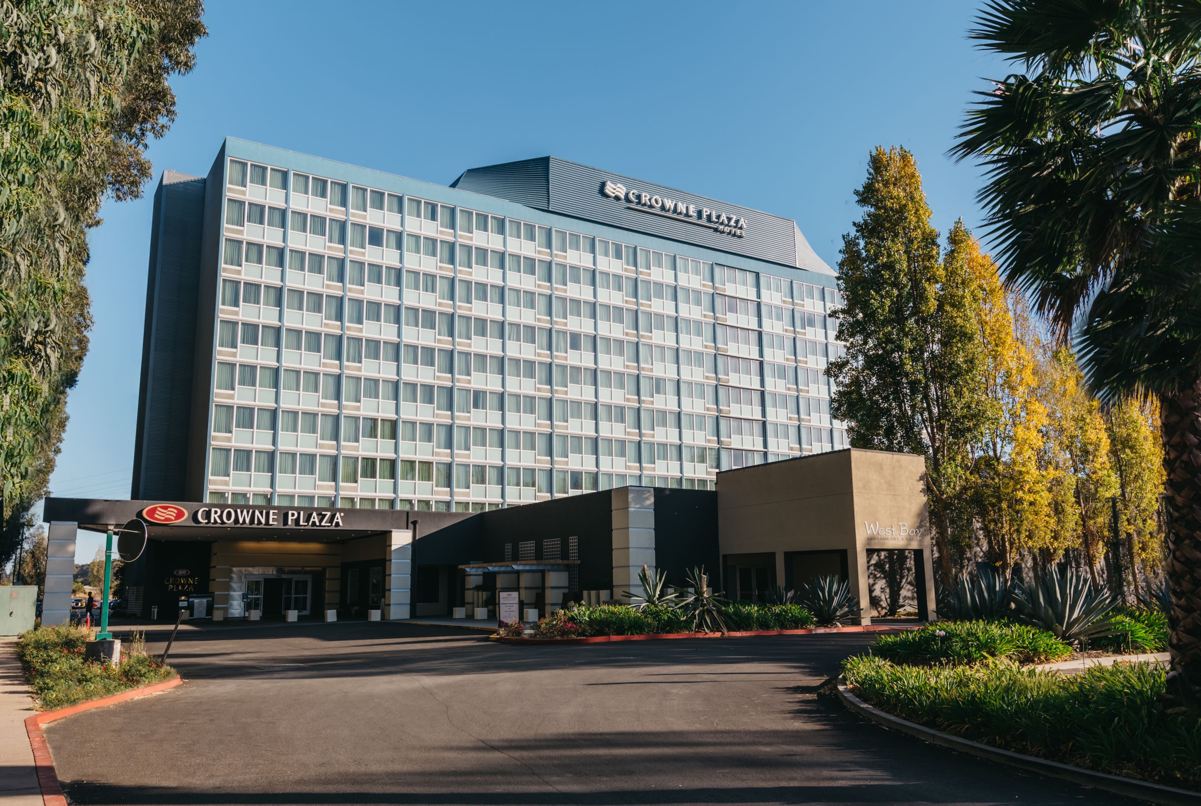 Crowne Plaza San Francisco Airport - Image 1