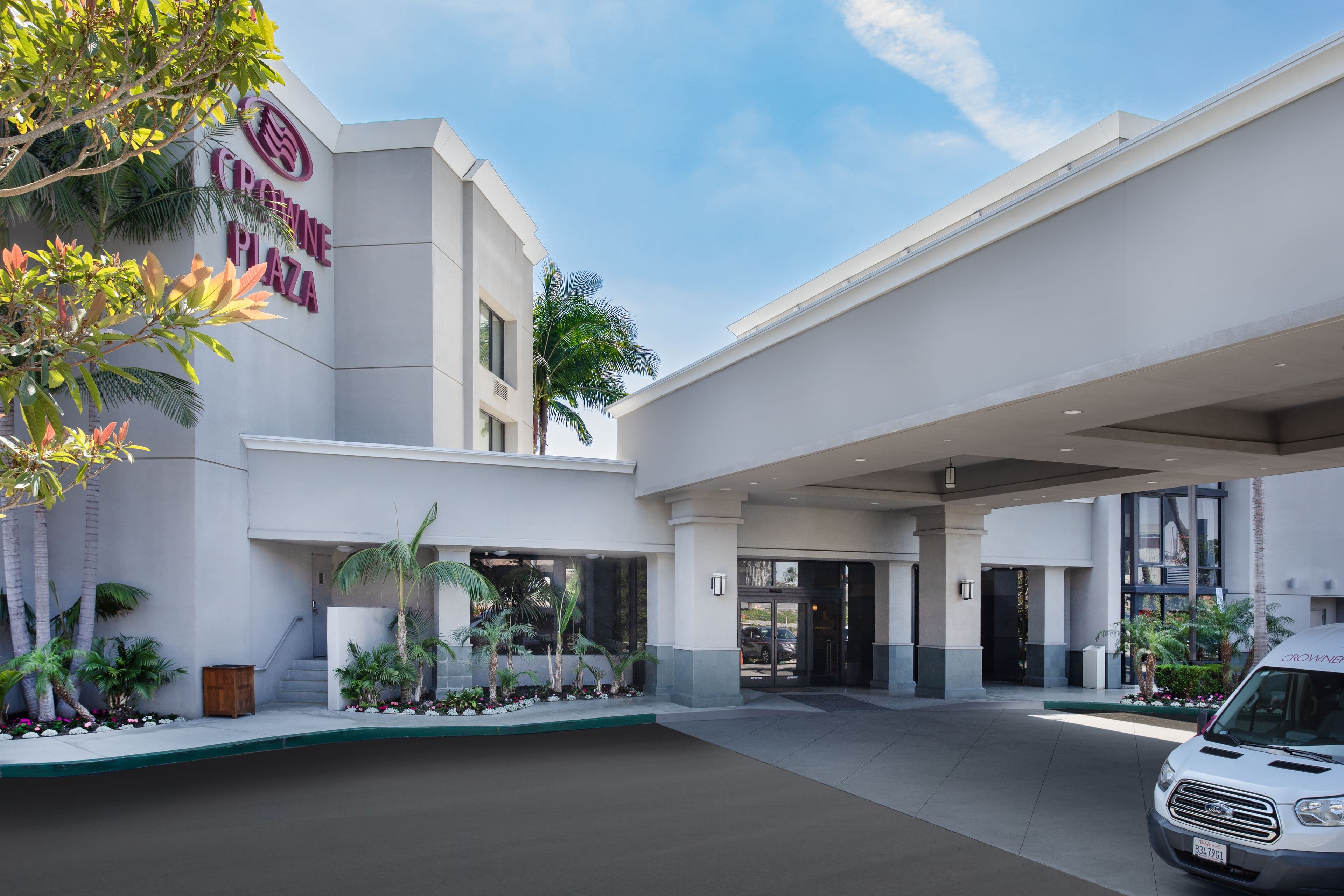 Crowne Plaza Costa Mesa Orange County - Image 1