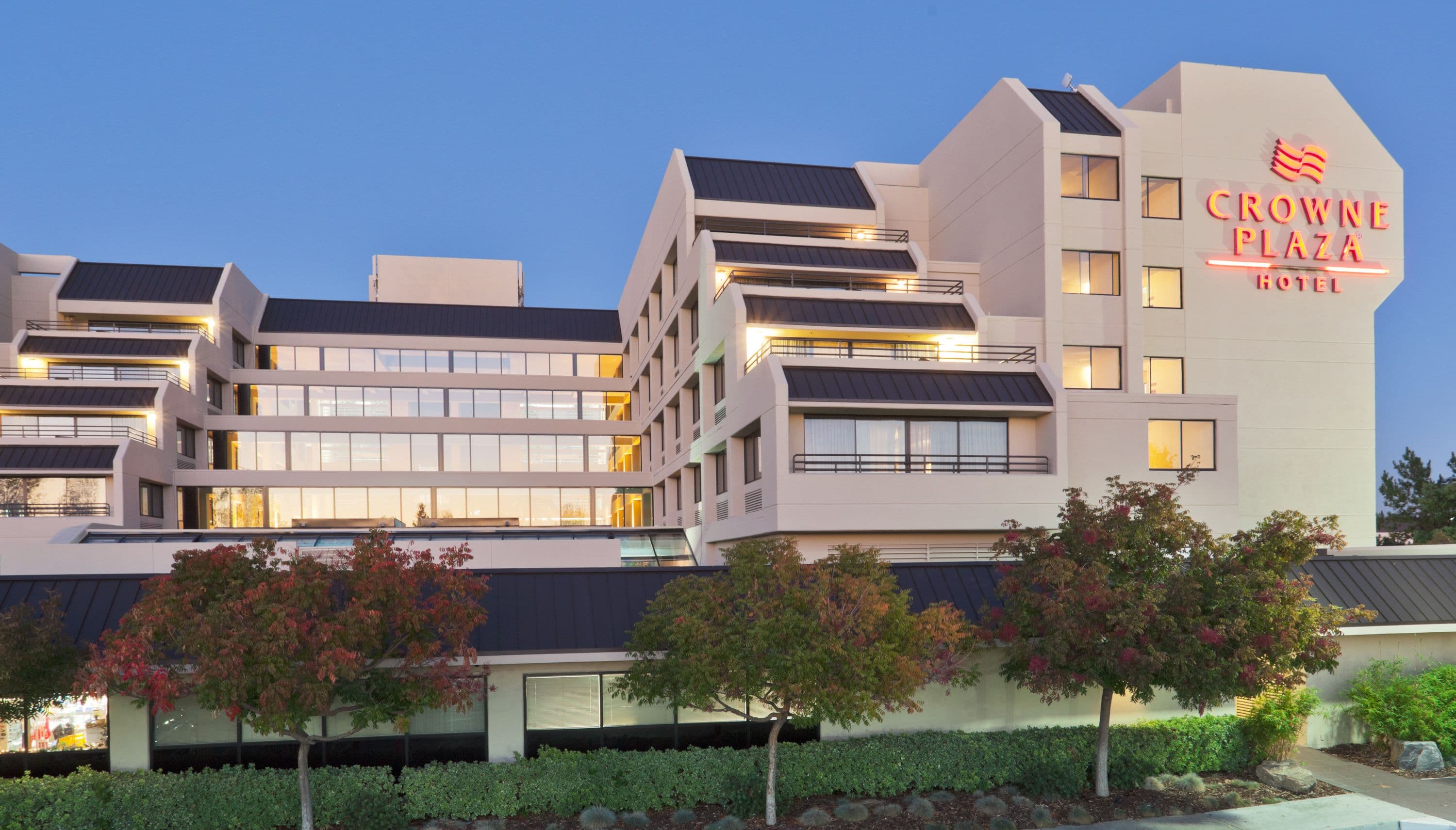 Crowne Plaza Foster City-San Mateo - Image 1