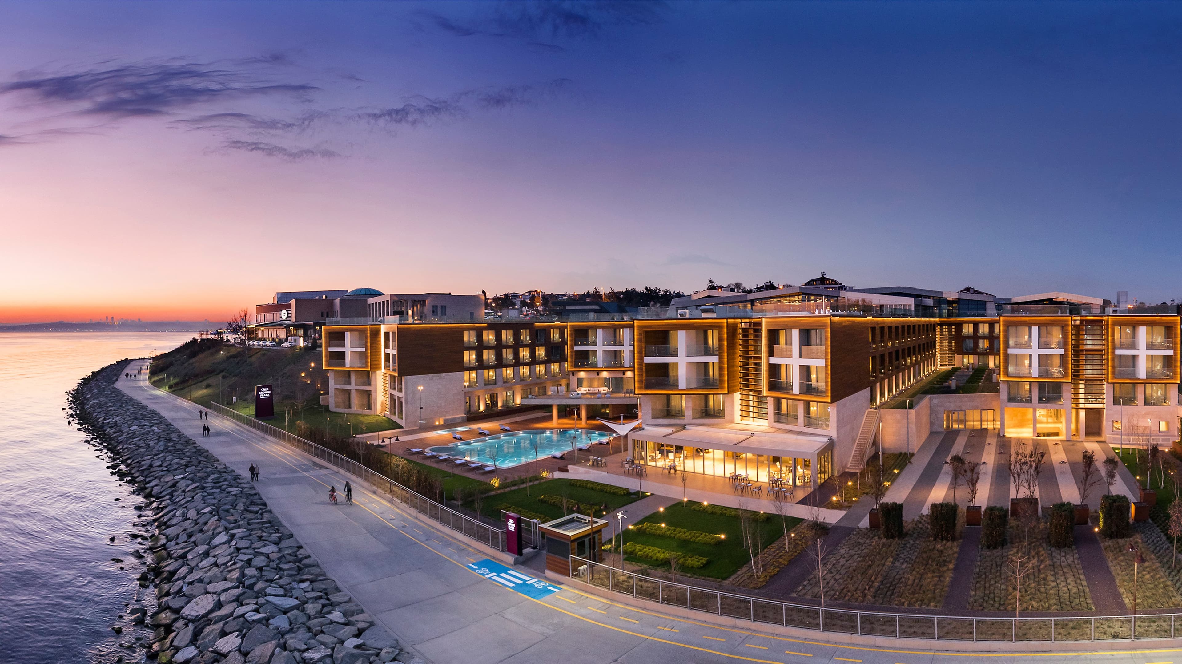 Crowne Plaza Istanbul - Florya - Image 1