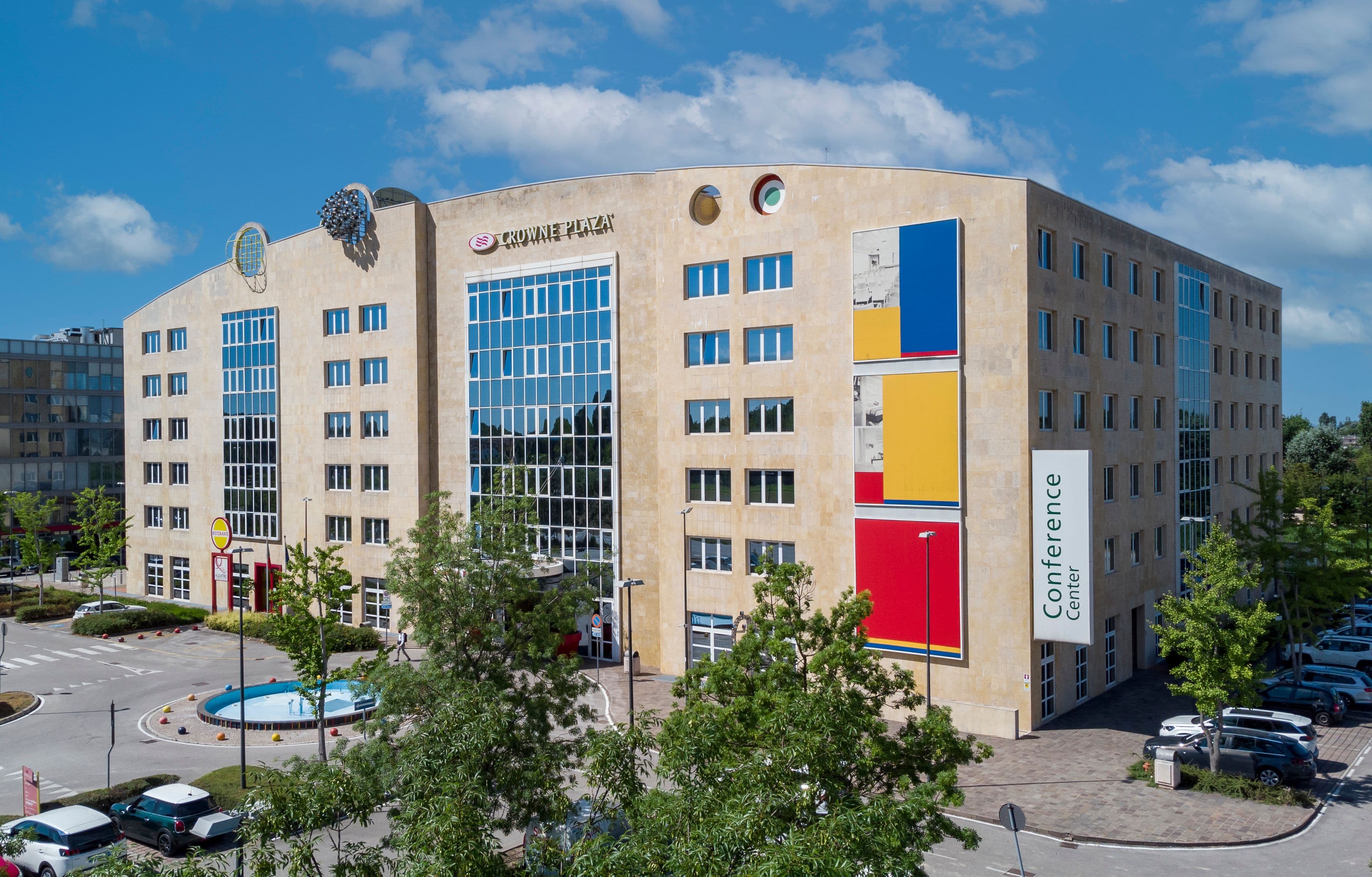 Crowne Plaza Padova - Image 1
