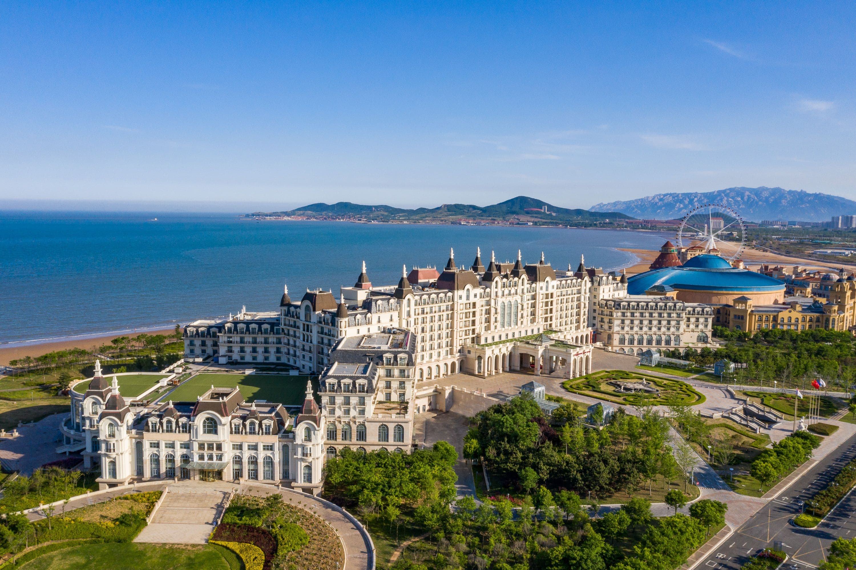 Crowne Plaza Qingdao Ocean Spring Resort - Image 1