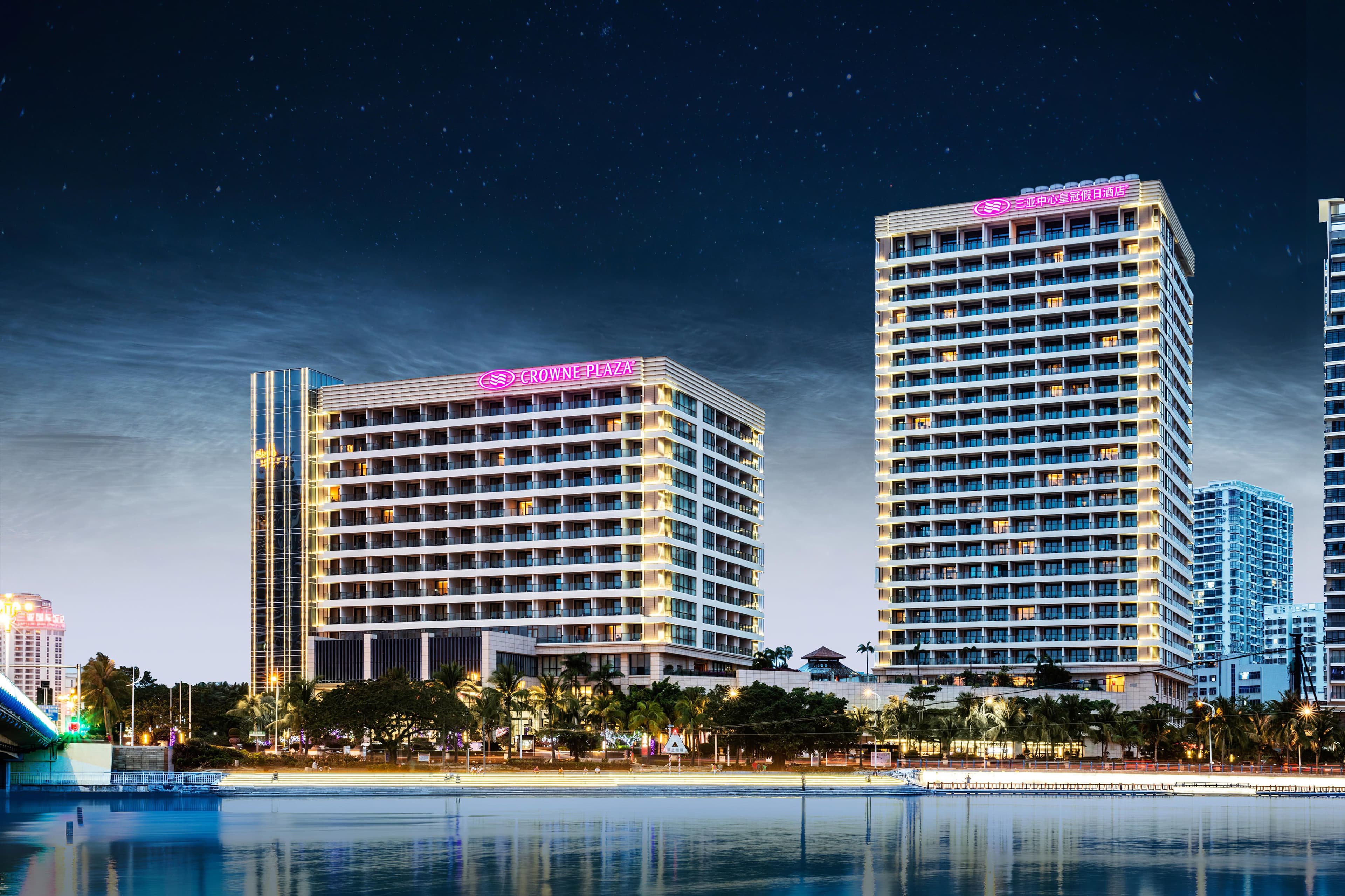 Crowne Plaza Sanya City Center - Image 1