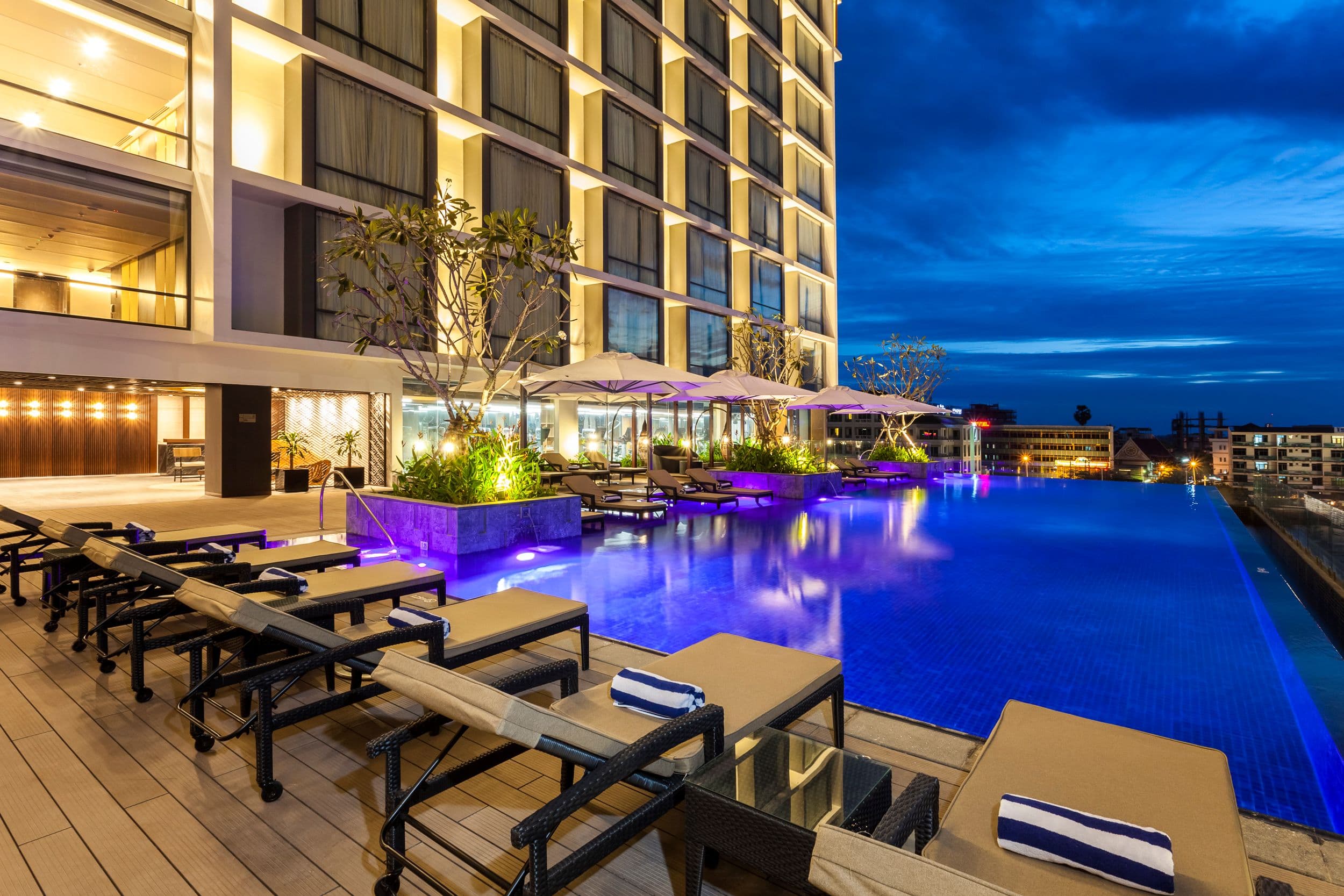 Crowne Plaza Vientiane - Image 1