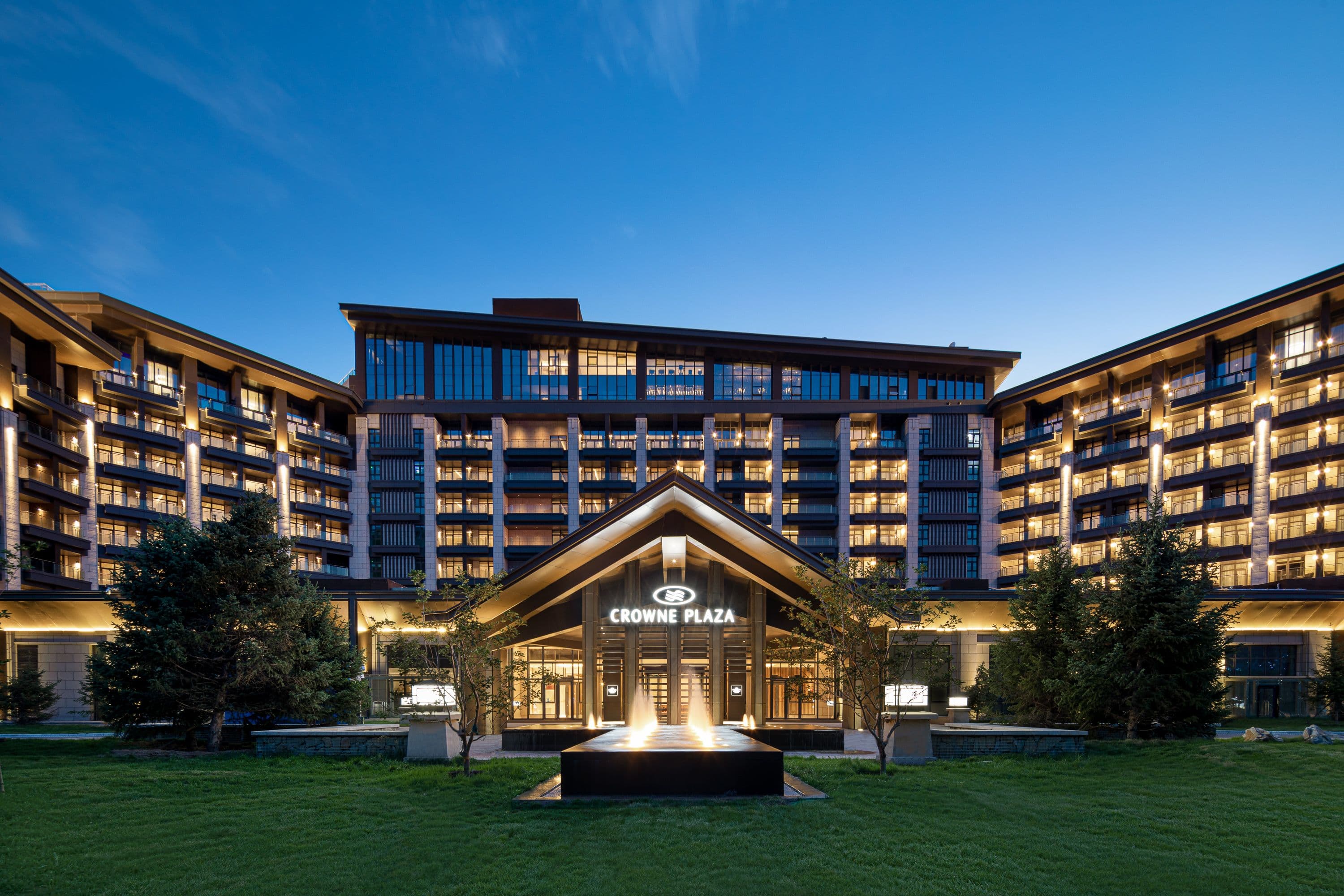 Crowne Plaza Chongli Resort - Image 1