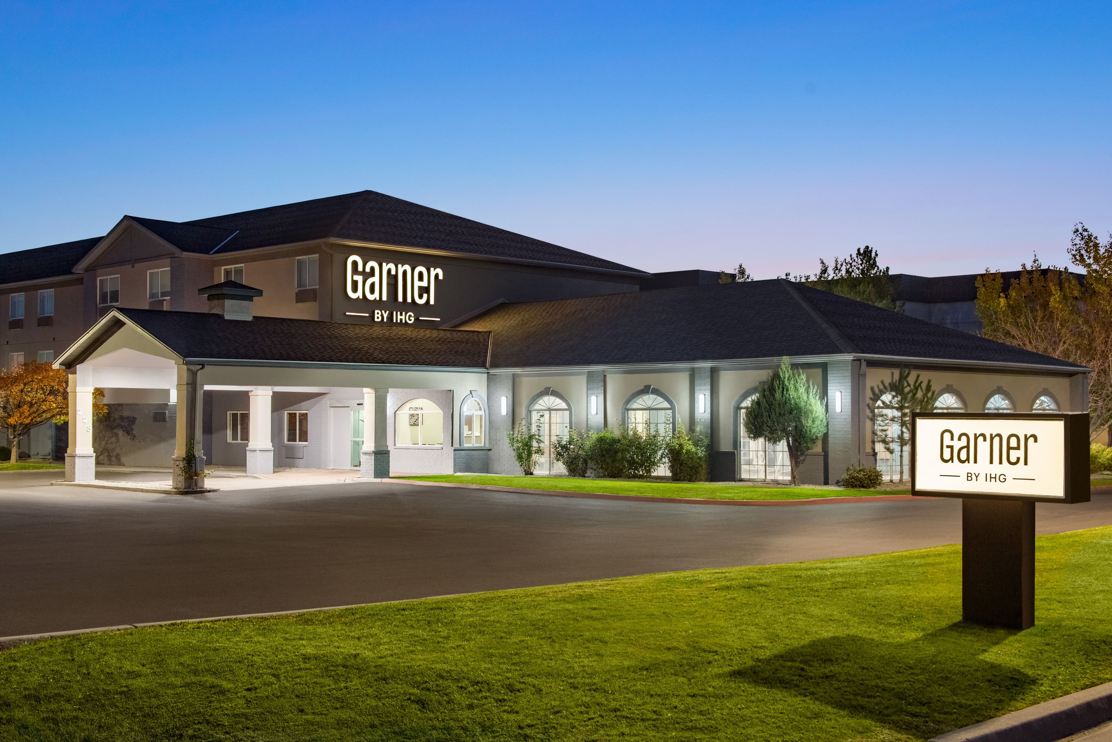 Garner Hotel Salt Lake City Airport - Image 1